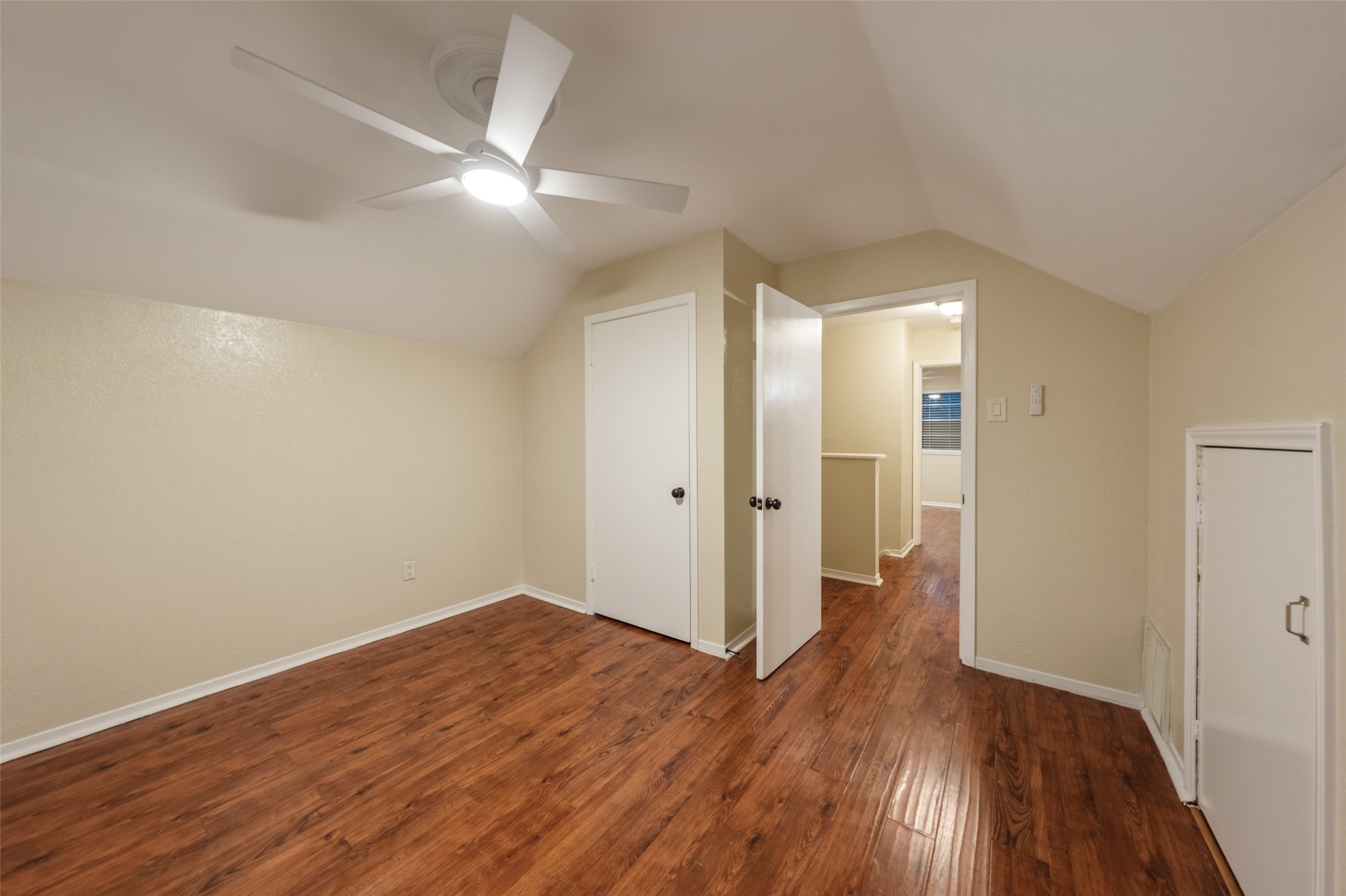 2907 Dewberry Lane Property Photo 19