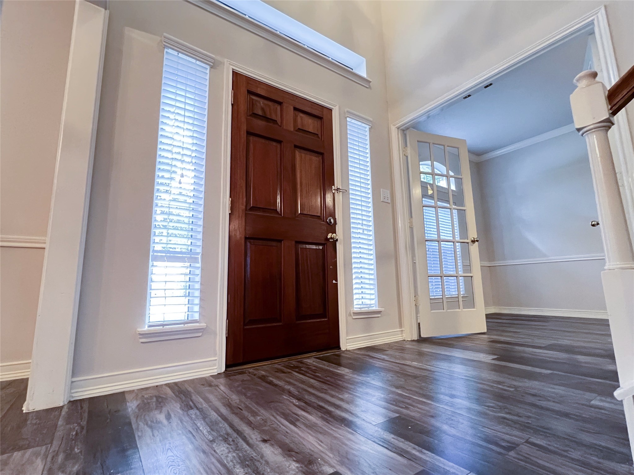 908 Azalea Pointe Property Photo 2