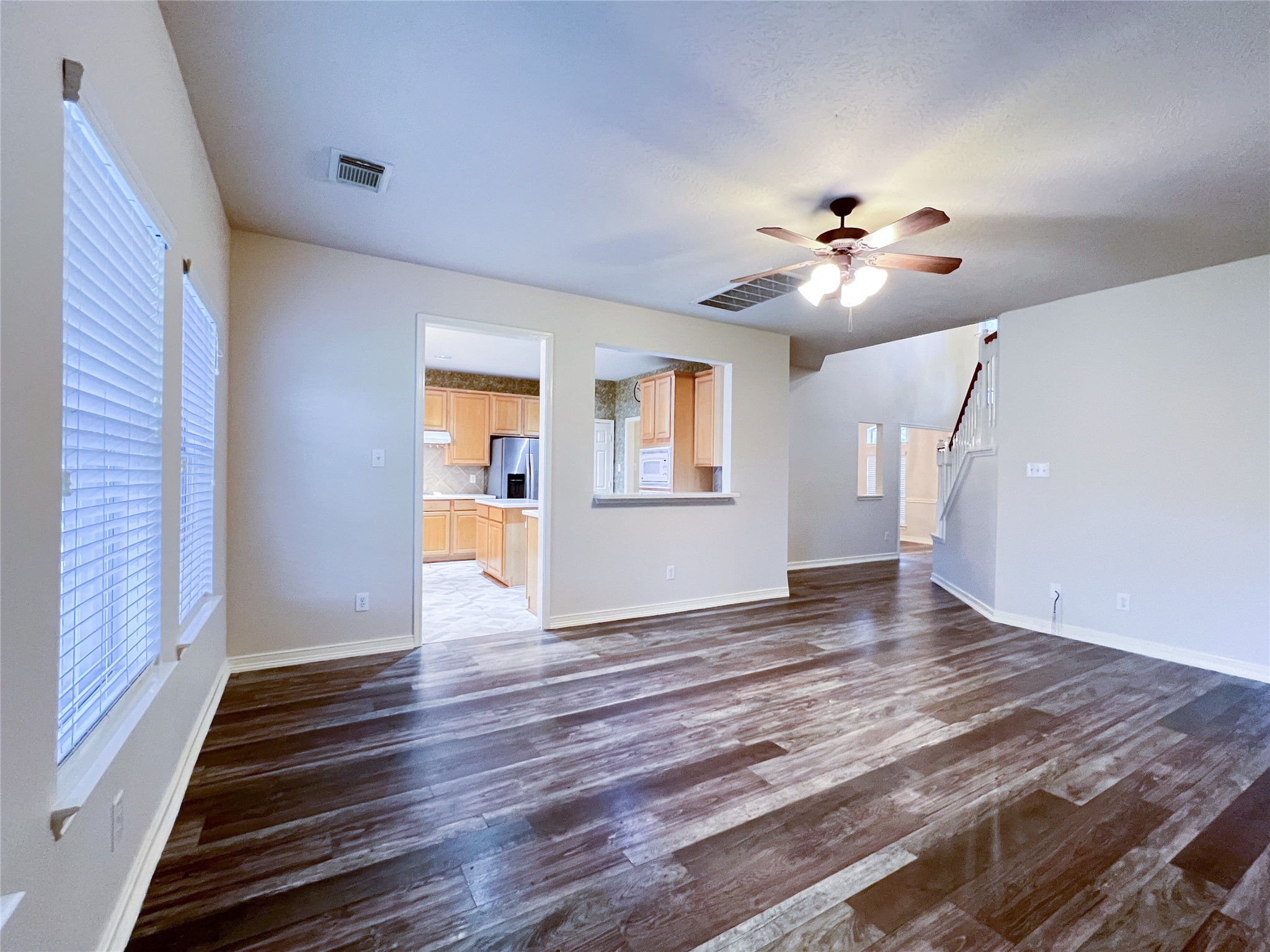 908 Azalea Pointe Property Photo 7