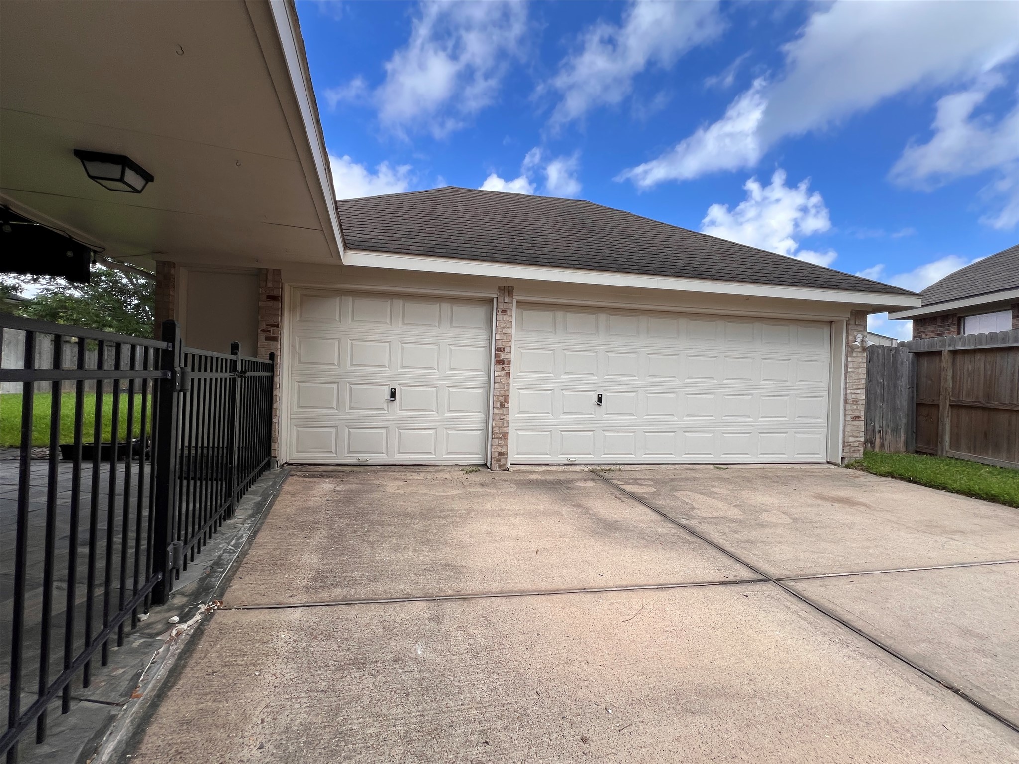 908 Azalea Pointe Property Photo 33