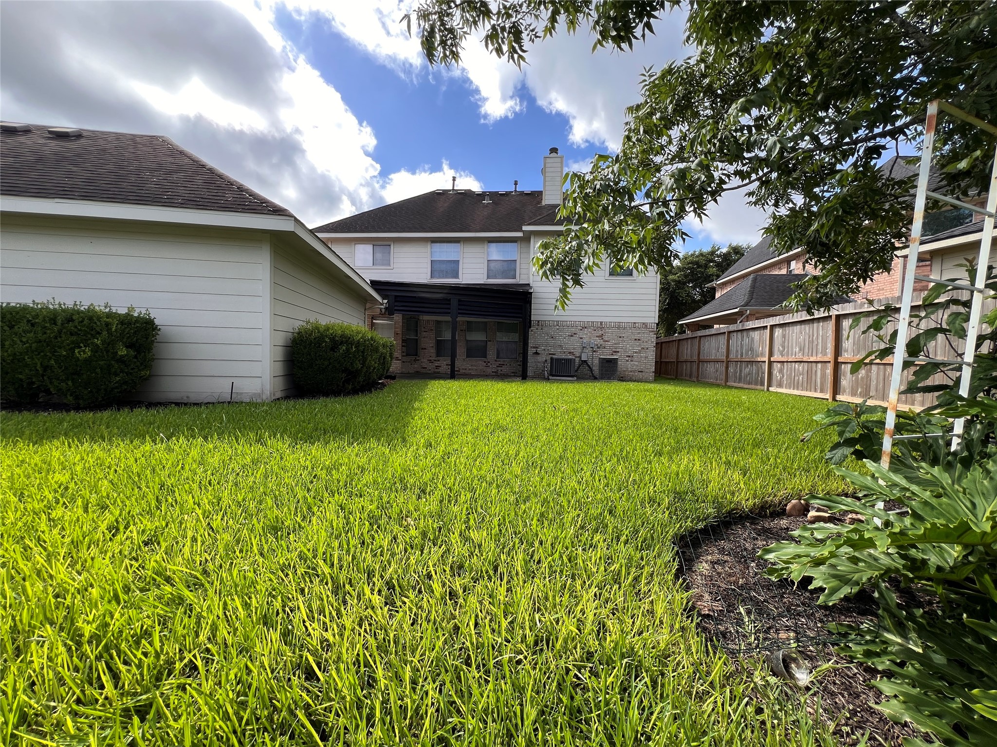 908 Azalea Pointe Property Photo 37