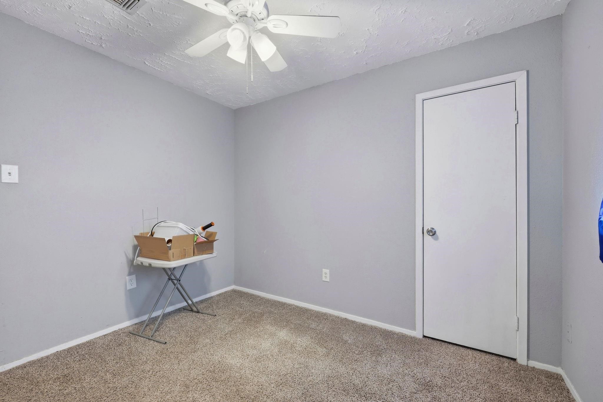 5421 Diane Court Property Photo 20