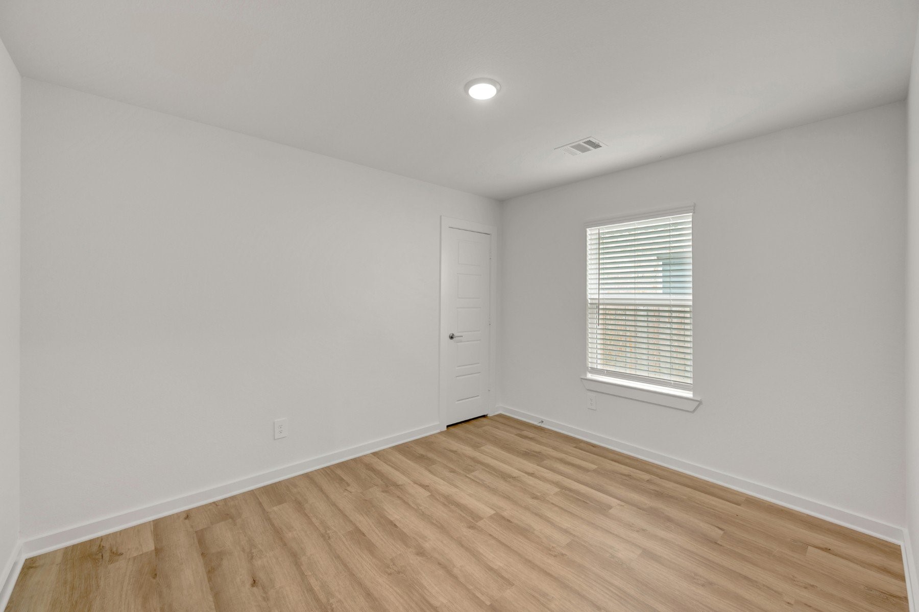 20602 Draper Road Property Photo 15