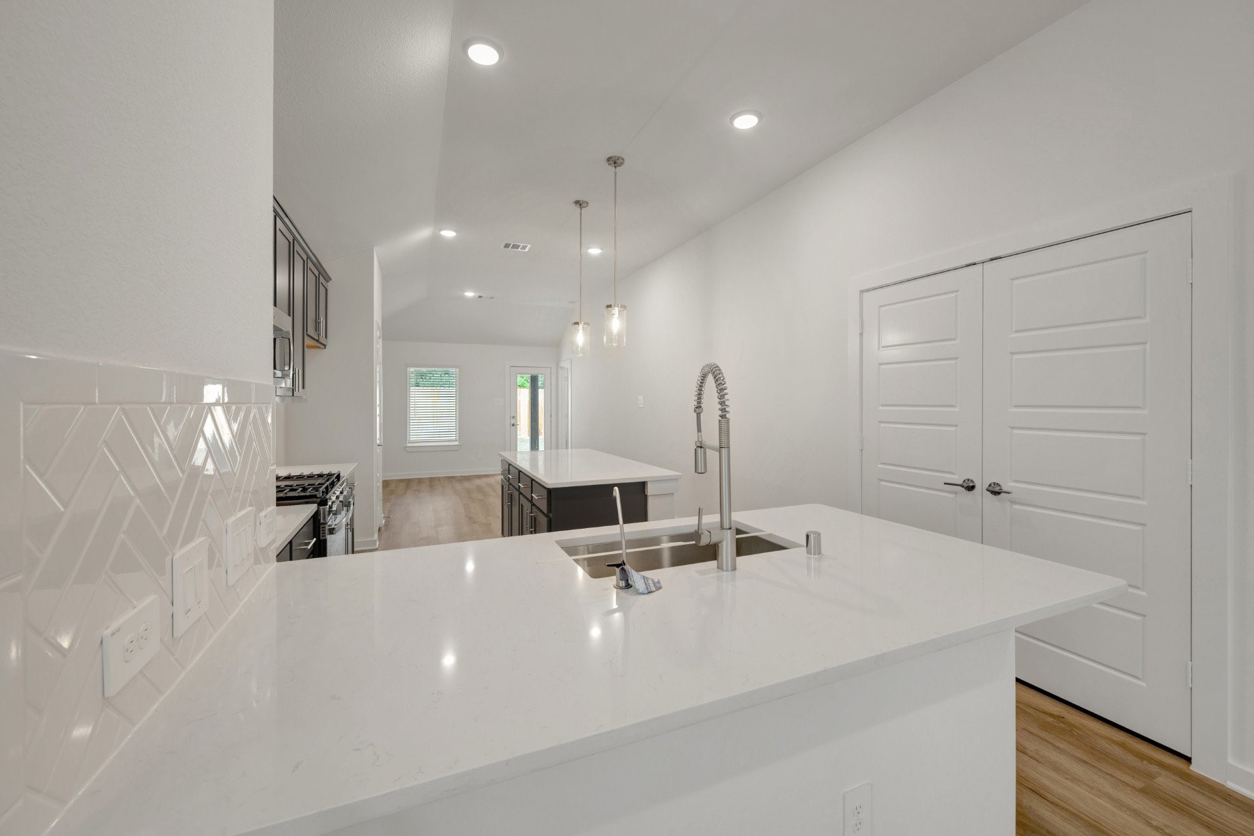 20602 Draper Road Property Photo 20