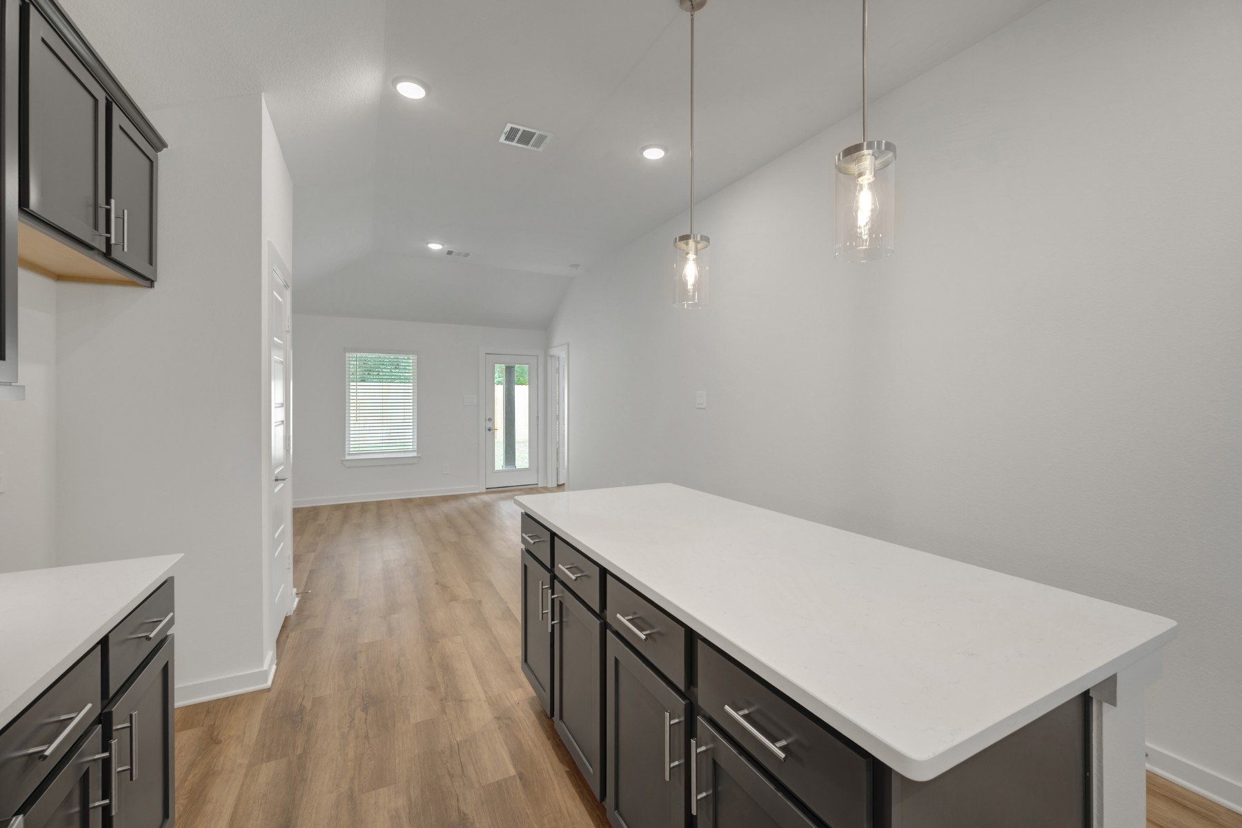 20602 Draper Road Property Photo 27