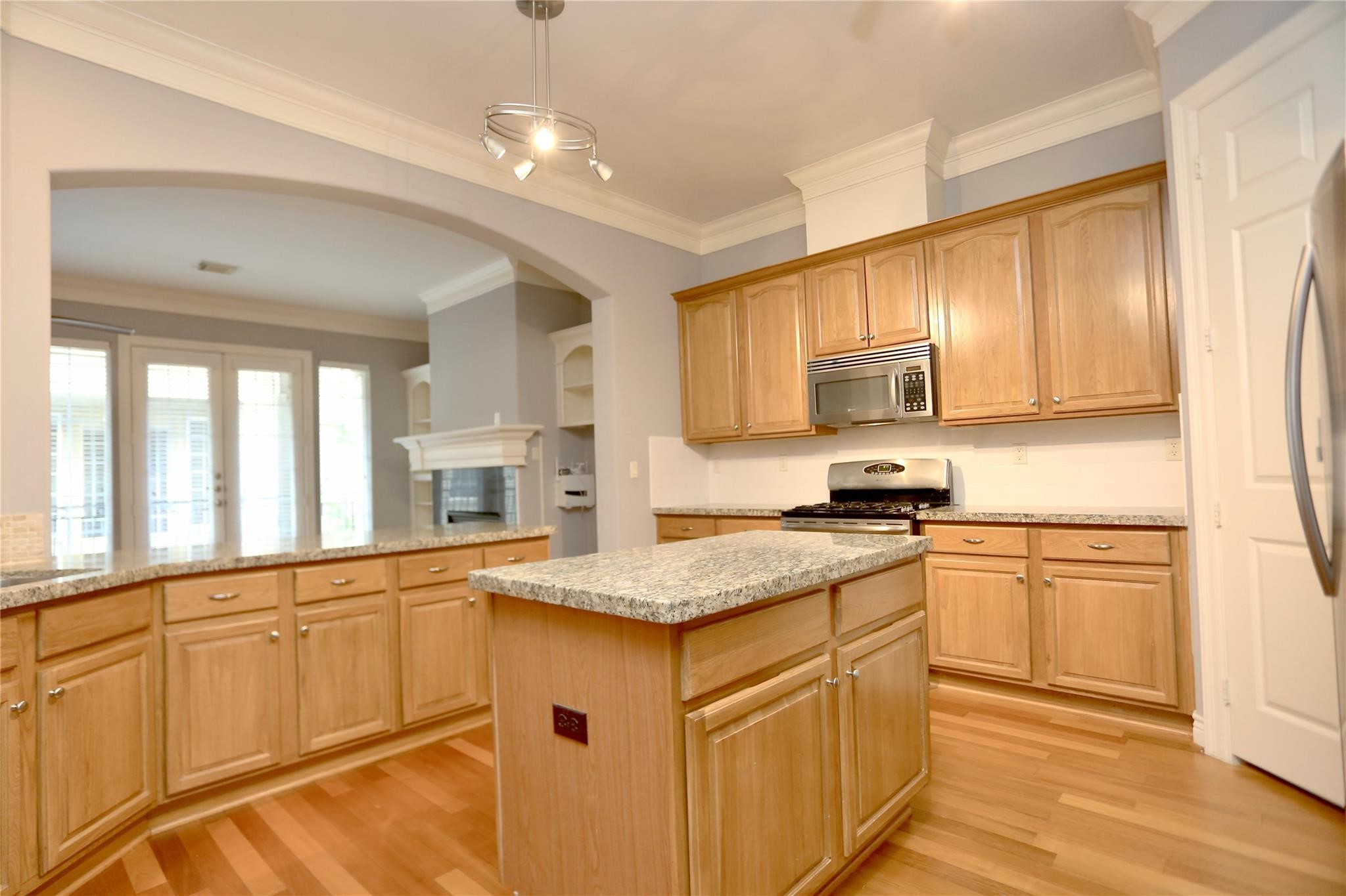 1314 Birdsall Street Property Photo 6