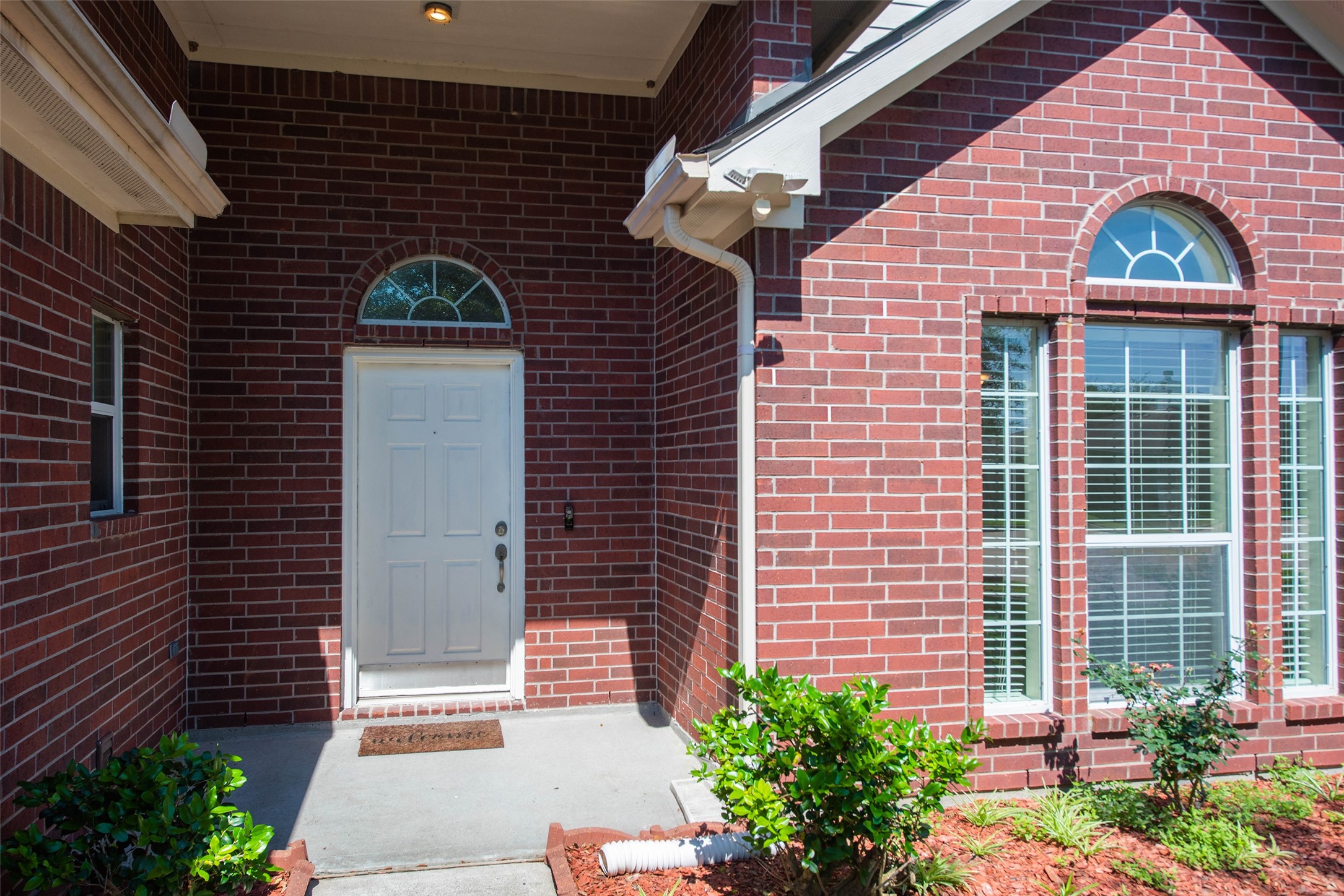 131 Sunset Falls Drive Property Photo 3