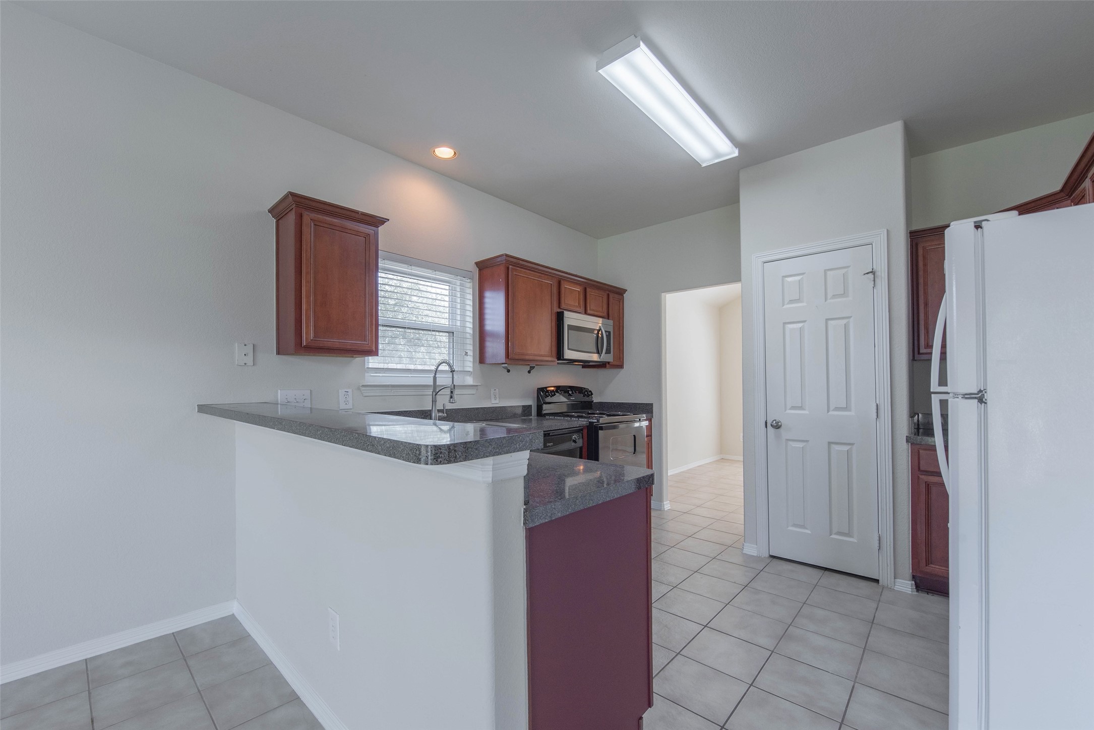 131 Sunset Falls Drive Property Photo 15