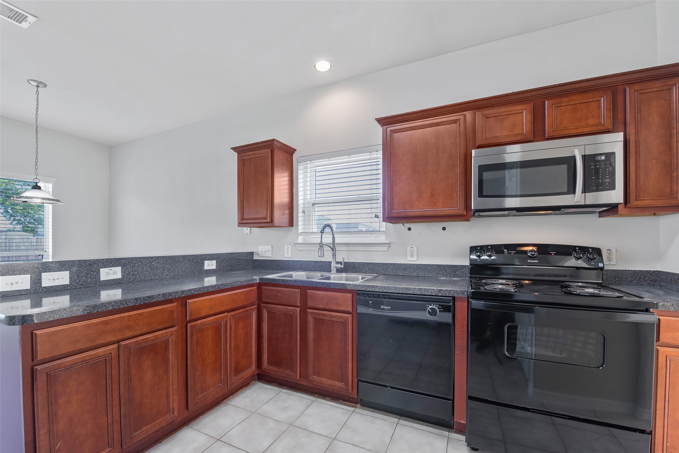 131 Sunset Falls Drive Property Photo 17