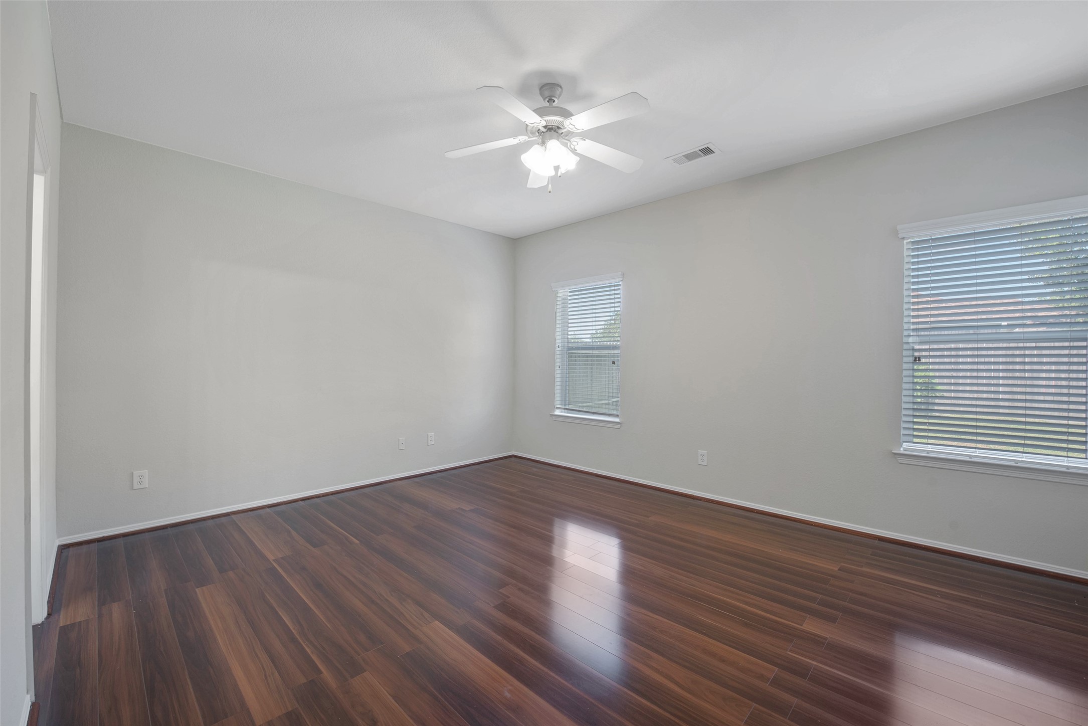 131 Sunset Falls Drive Property Photo 18