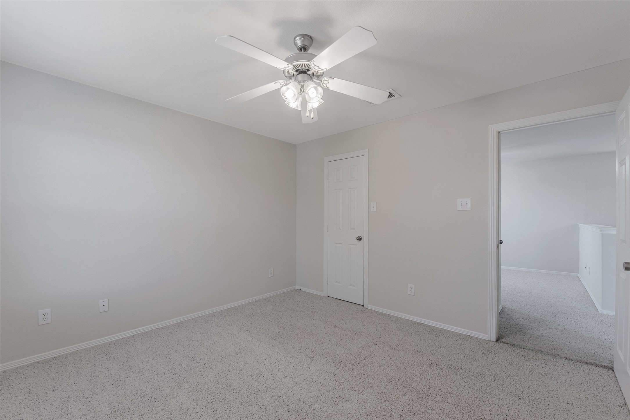 131 Sunset Falls Drive Property Photo 31