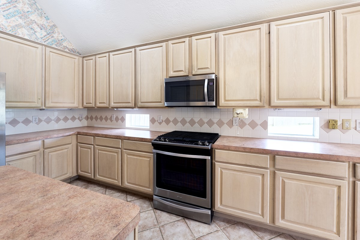 4006 Perry Knoll Court Property Photo 5