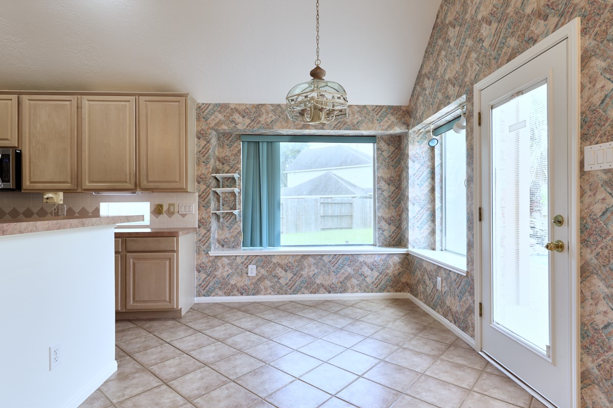 4006 Perry Knoll Court Property Photo 7