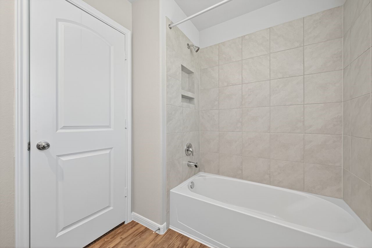 25818 Balsamwood Drive Property Photo 26