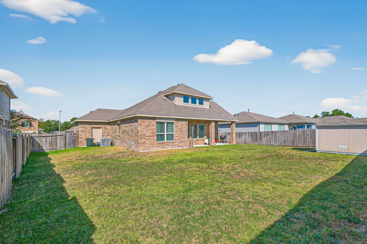 25818 Balsamwood Drive Property Photo 31