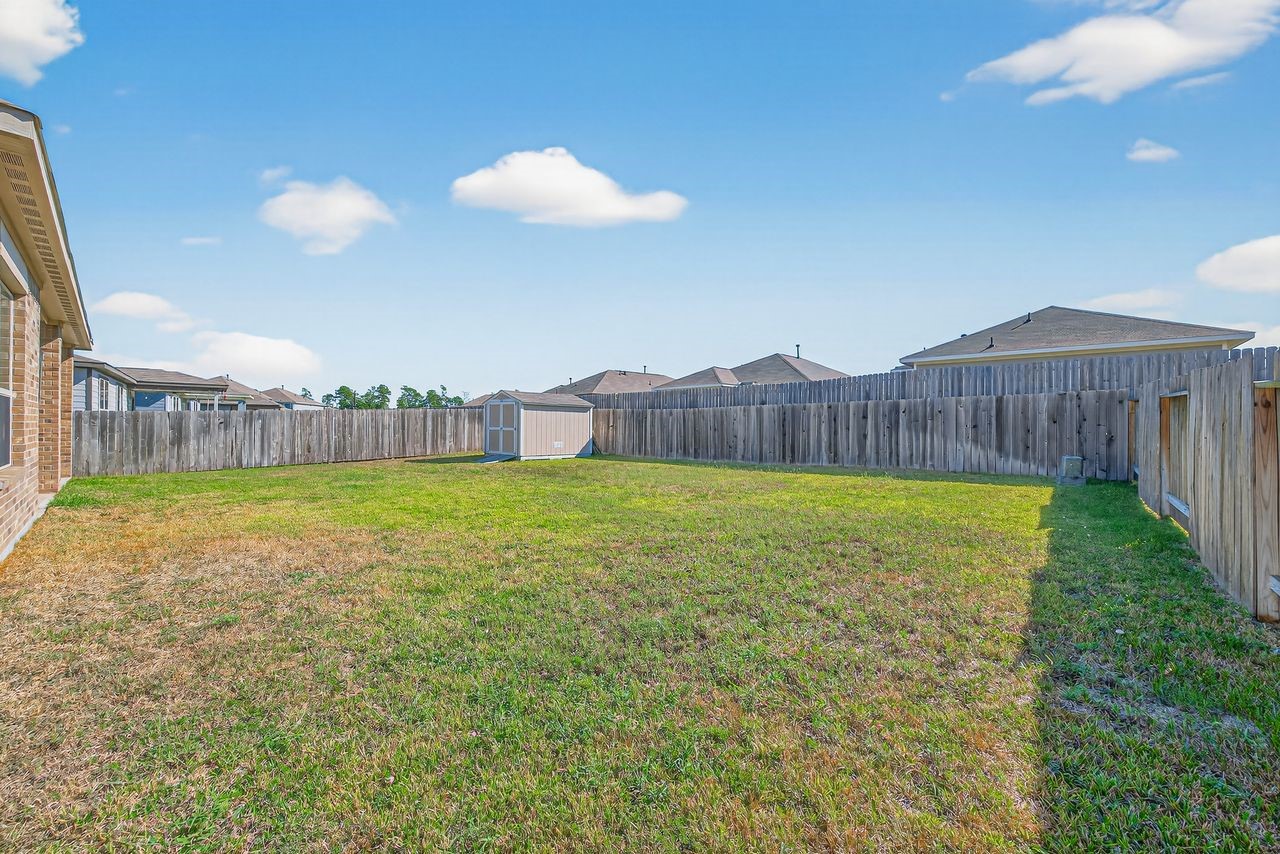25818 Balsamwood Drive Property Photo 35