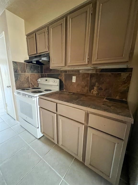 6736 W Fuqua Drive Property Photo 6