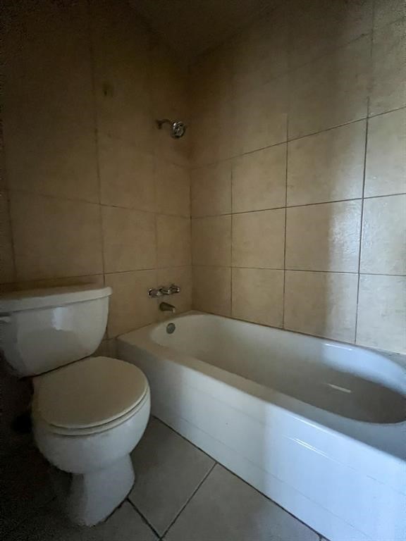 6736 W Fuqua Drive Property Photo 16