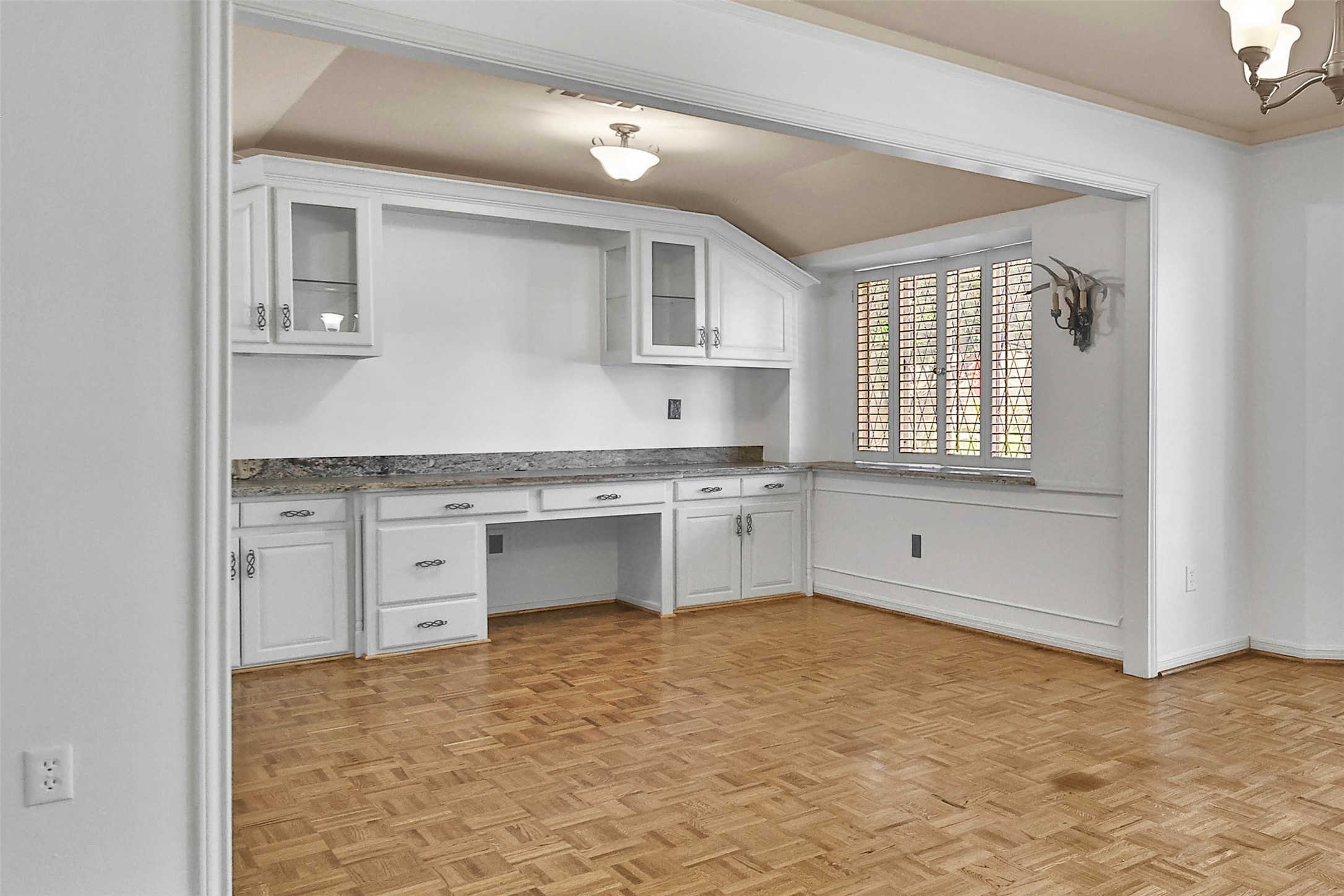 1147 Thornton Road Property Photo 14