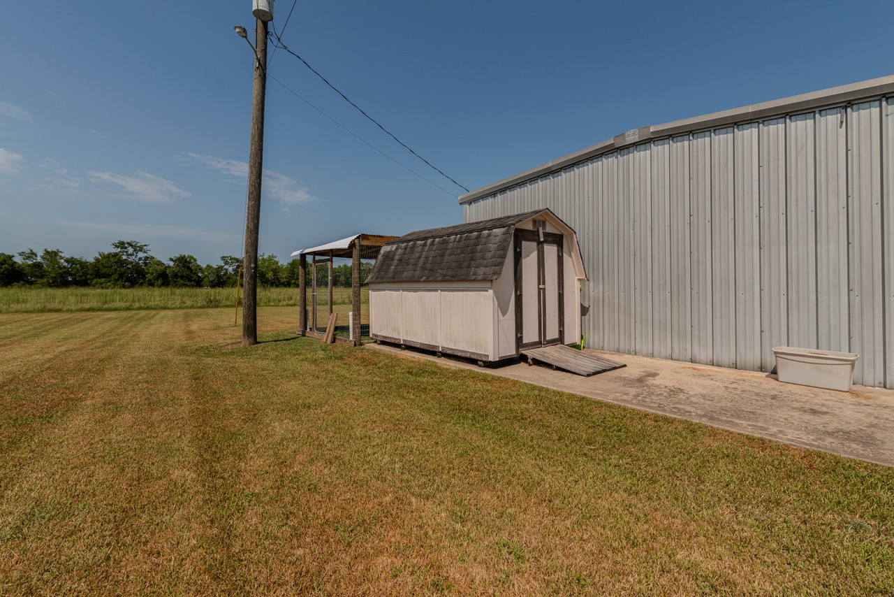 901 Casey Street Property Photo 45