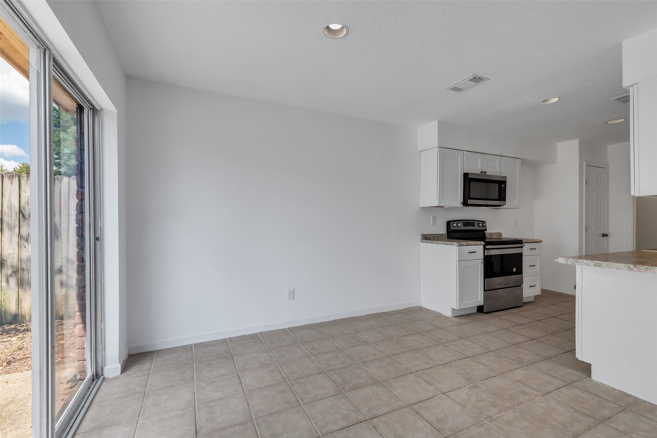 4307 Eagle Fork Drive Property Photo 5