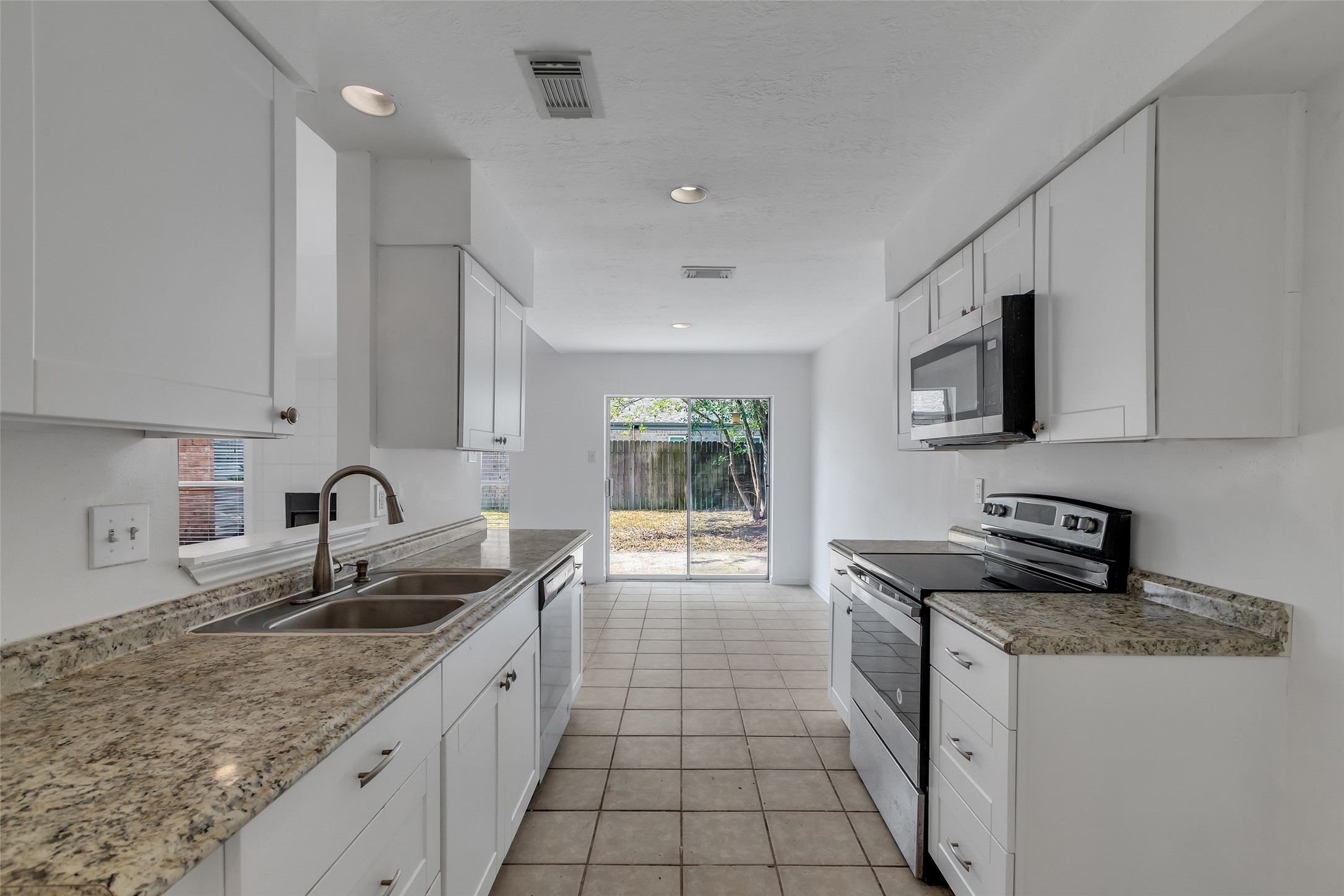 4307 Eagle Fork Drive Property Photo 11