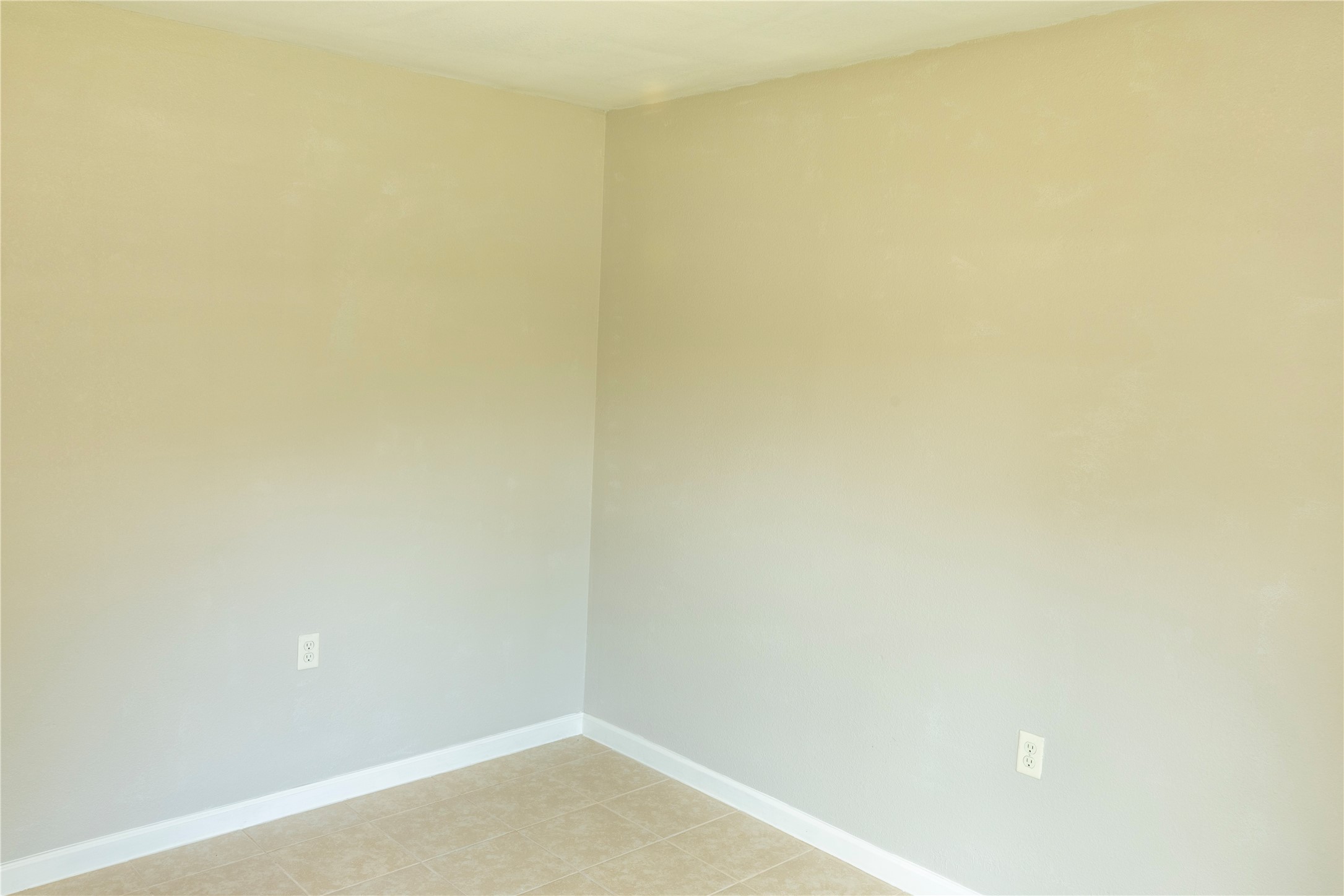537 Cottontail Drive B Property Photo 10