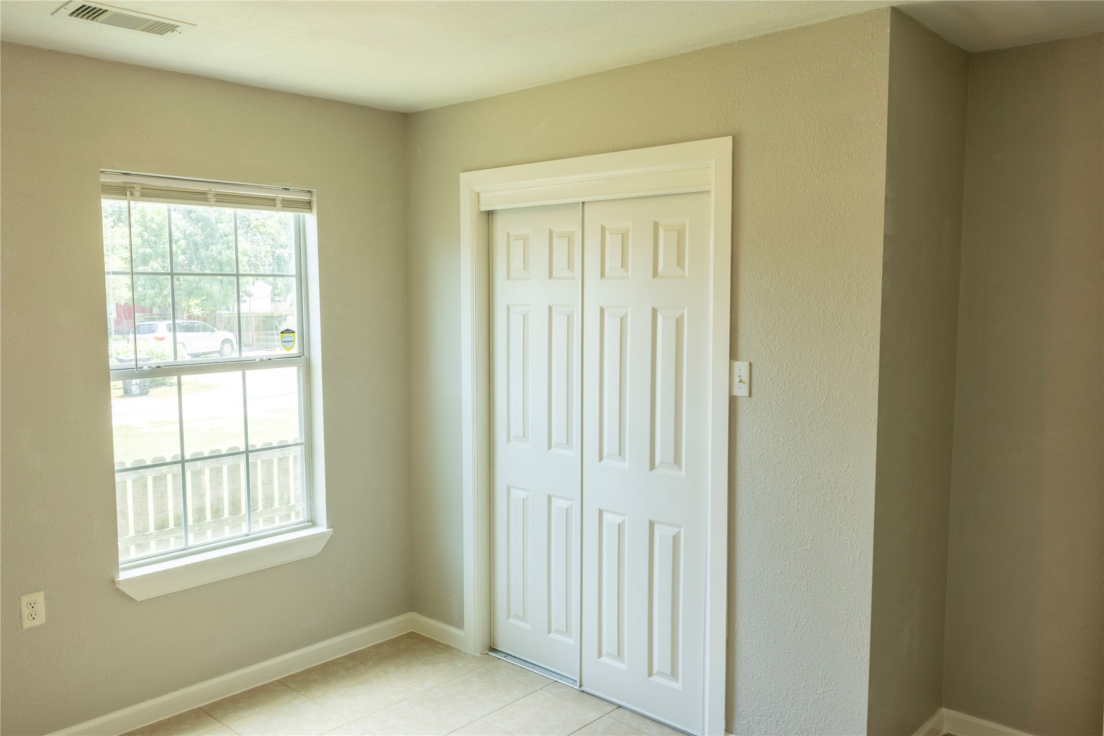 537 Cottontail Drive B Property Photo 12