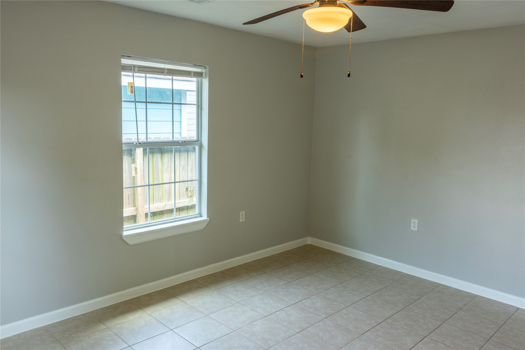 537 Cottontail Drive B Property Photo 15