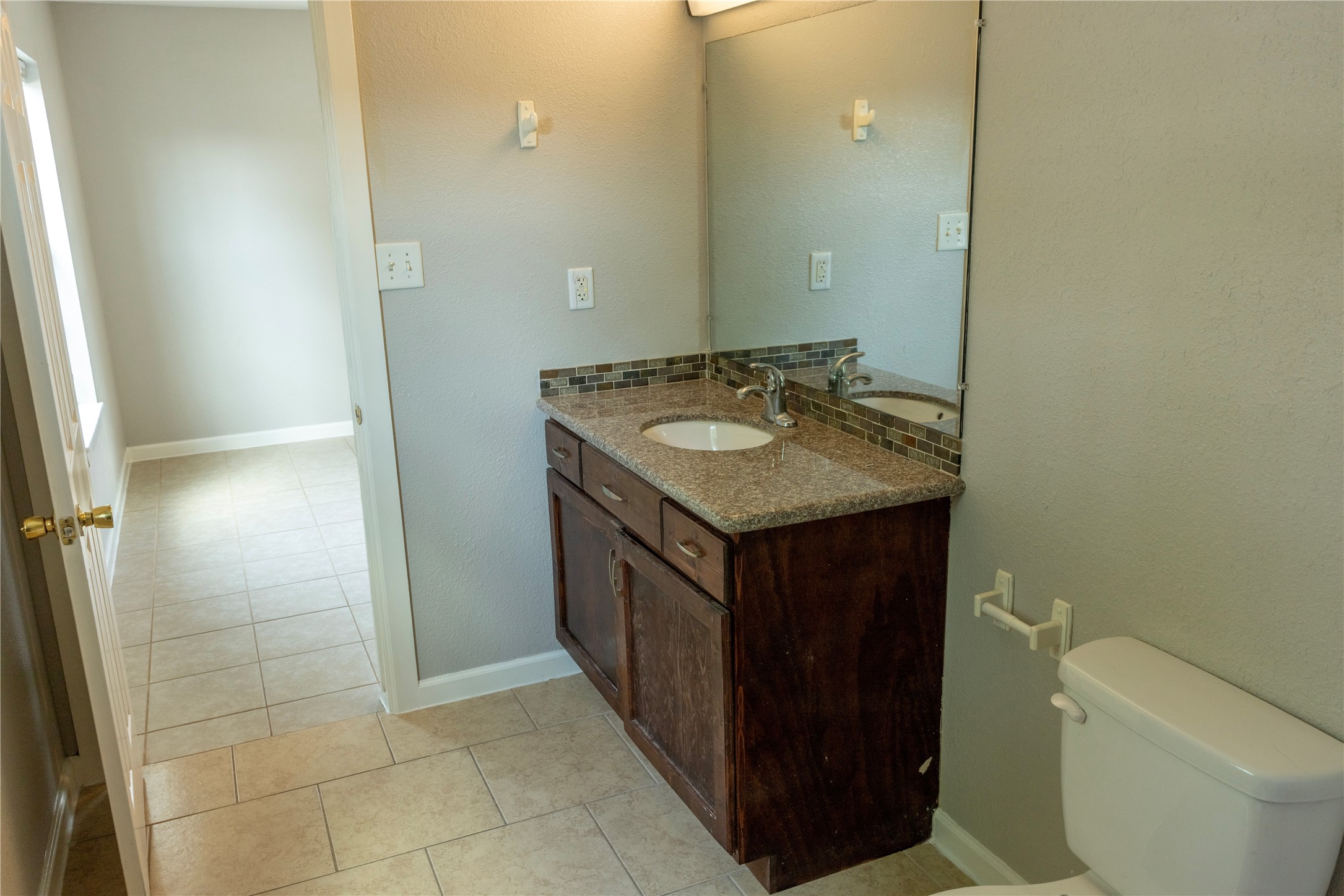 537 Cottontail Drive B Property Photo 18