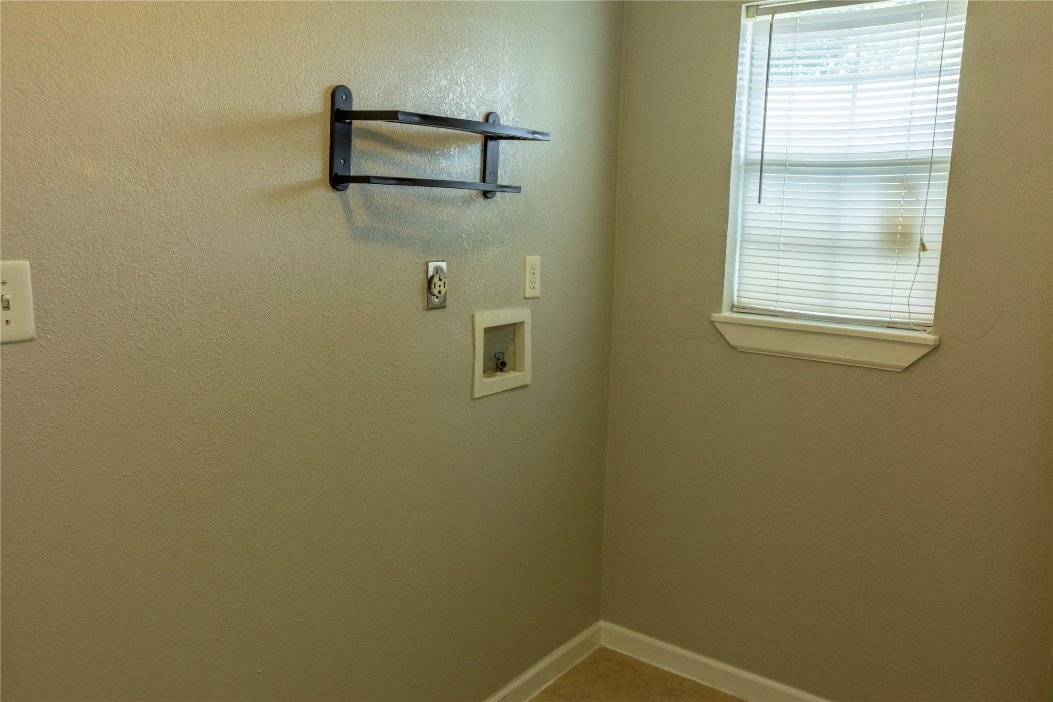 537 Cottontail Drive B Property Photo 21