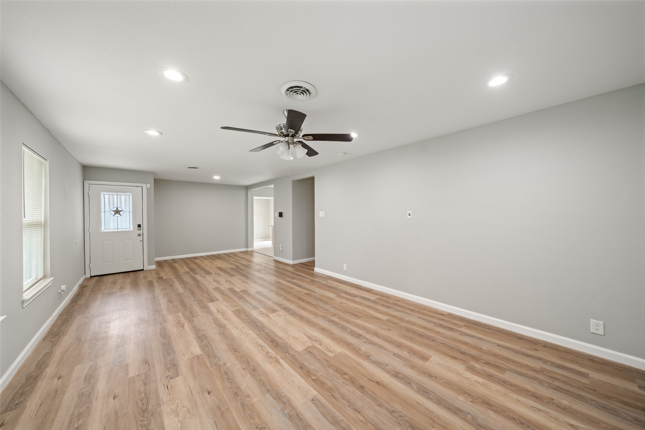 5755 Belvedere Street Property Photo 6