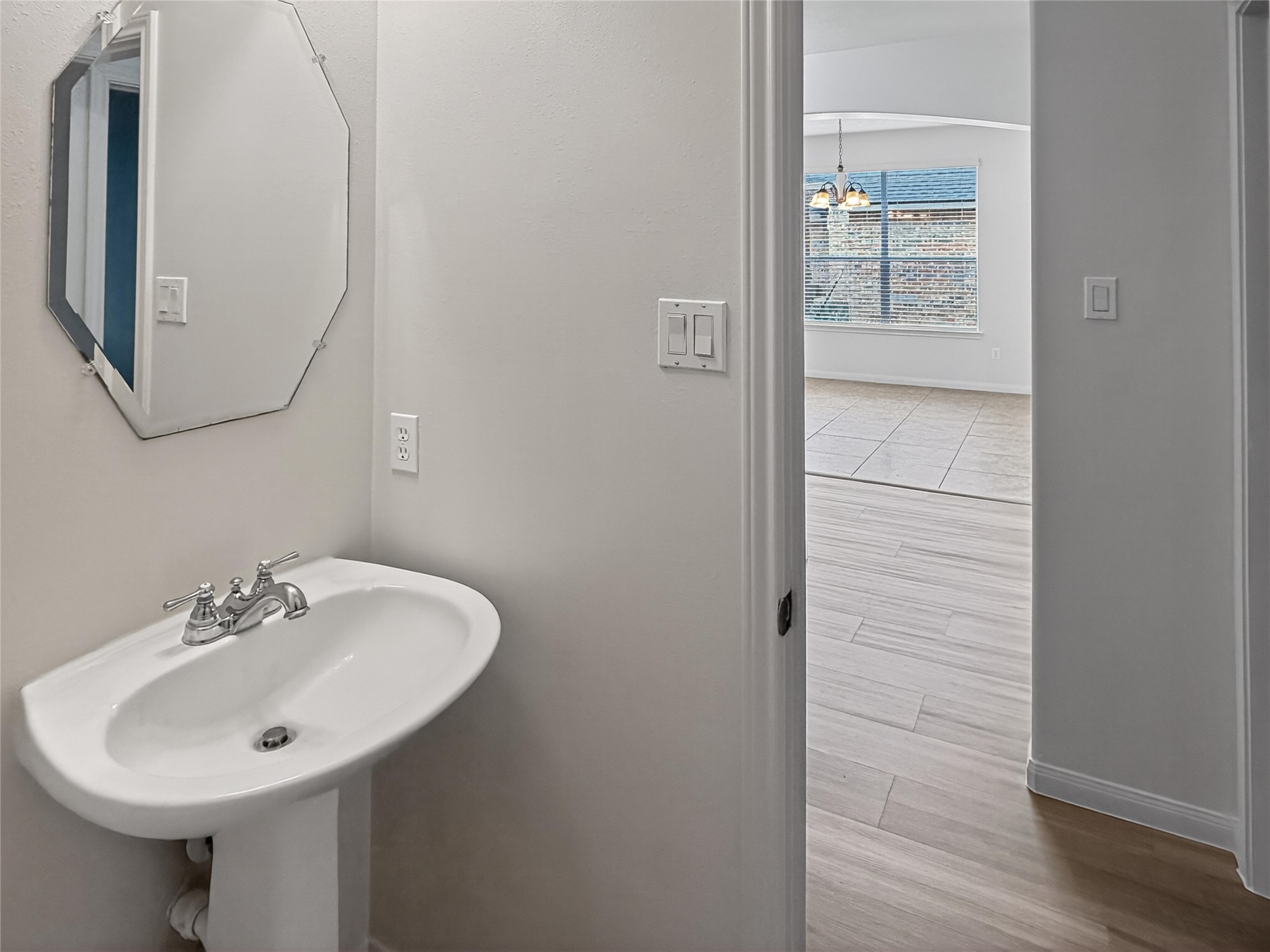 80 La Costa Drive Property Photo 13