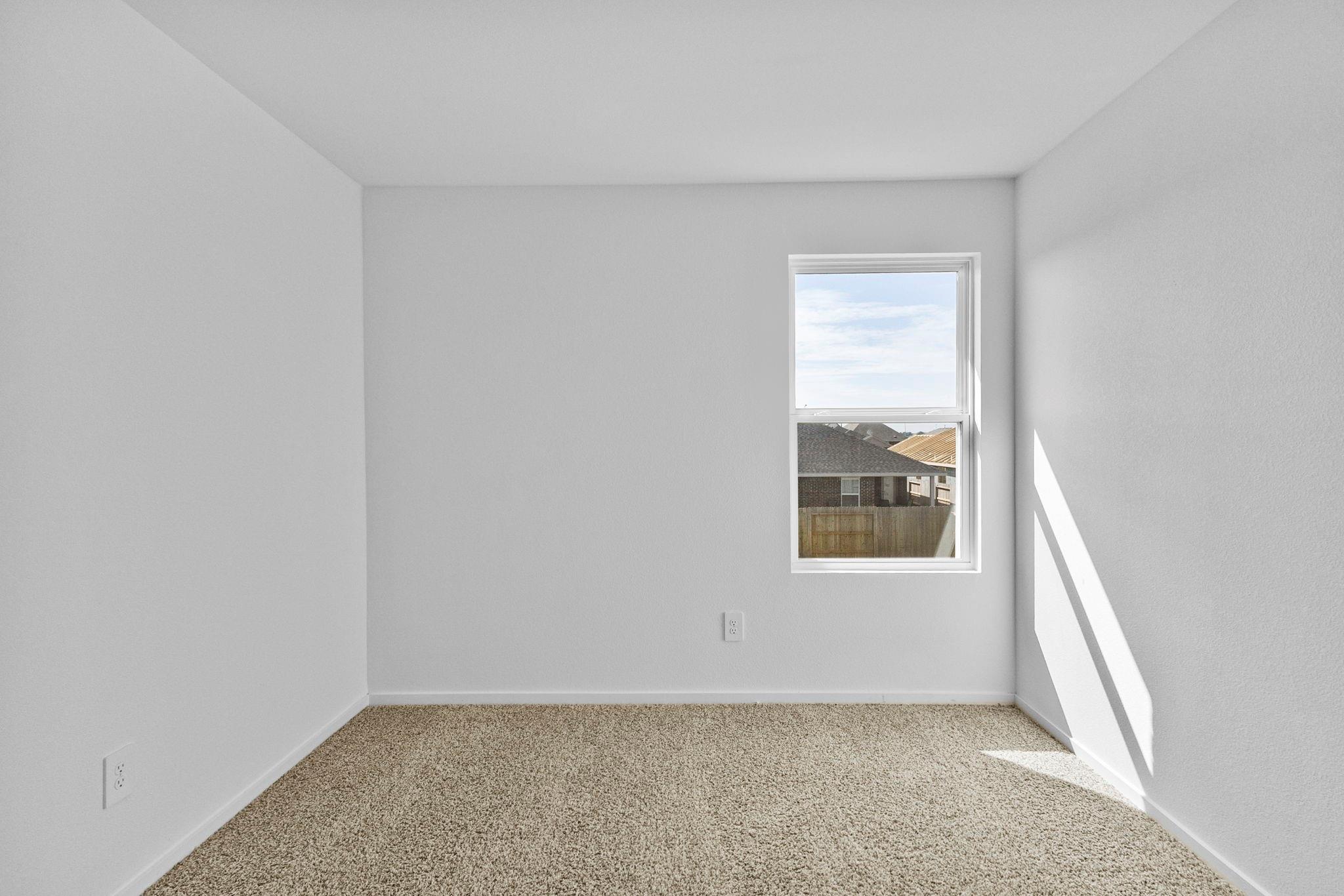 21919 Vernazza Bend Drive Property Photo 25
