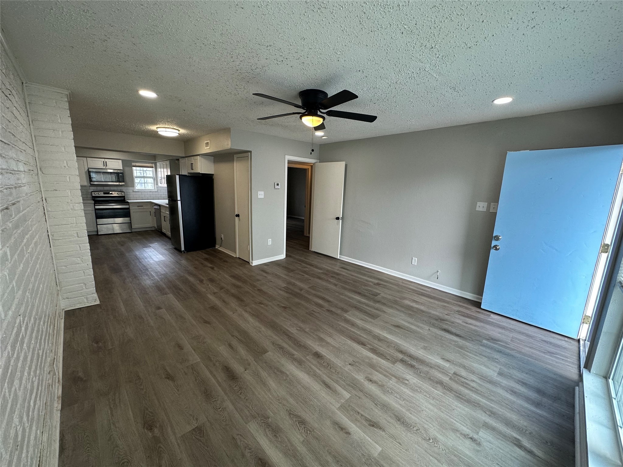 9711 Linkmeadow Lane 11 Property Photo 6