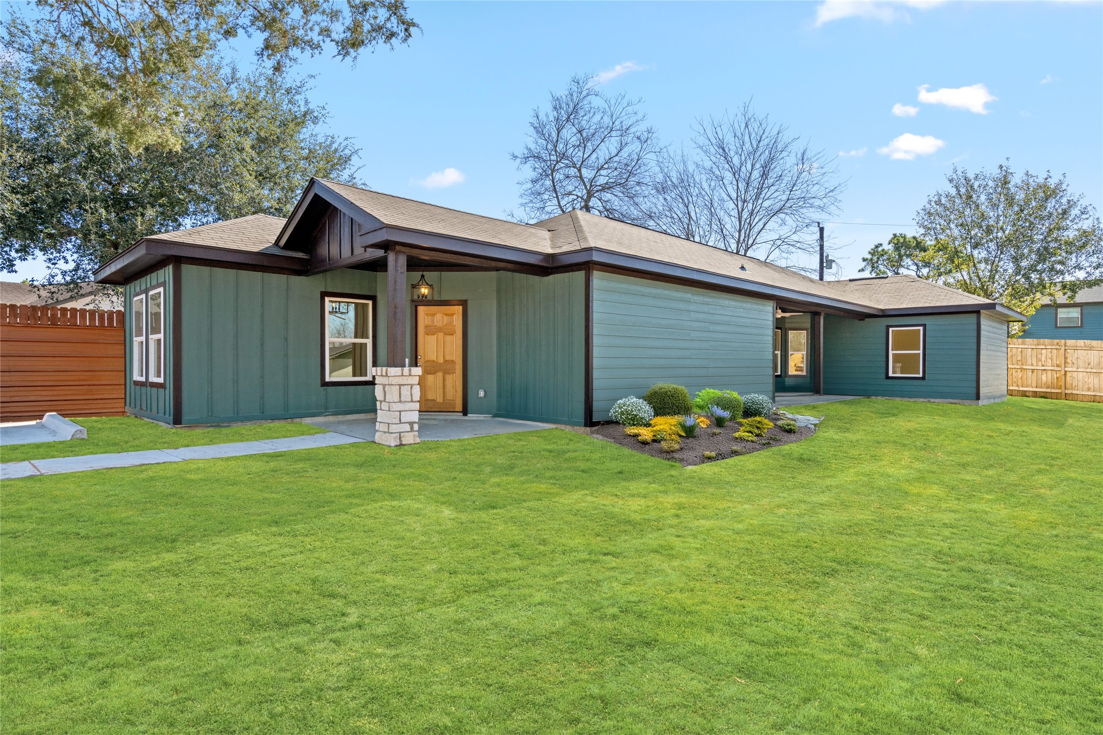 4656 N Teague Street Property Photo 11