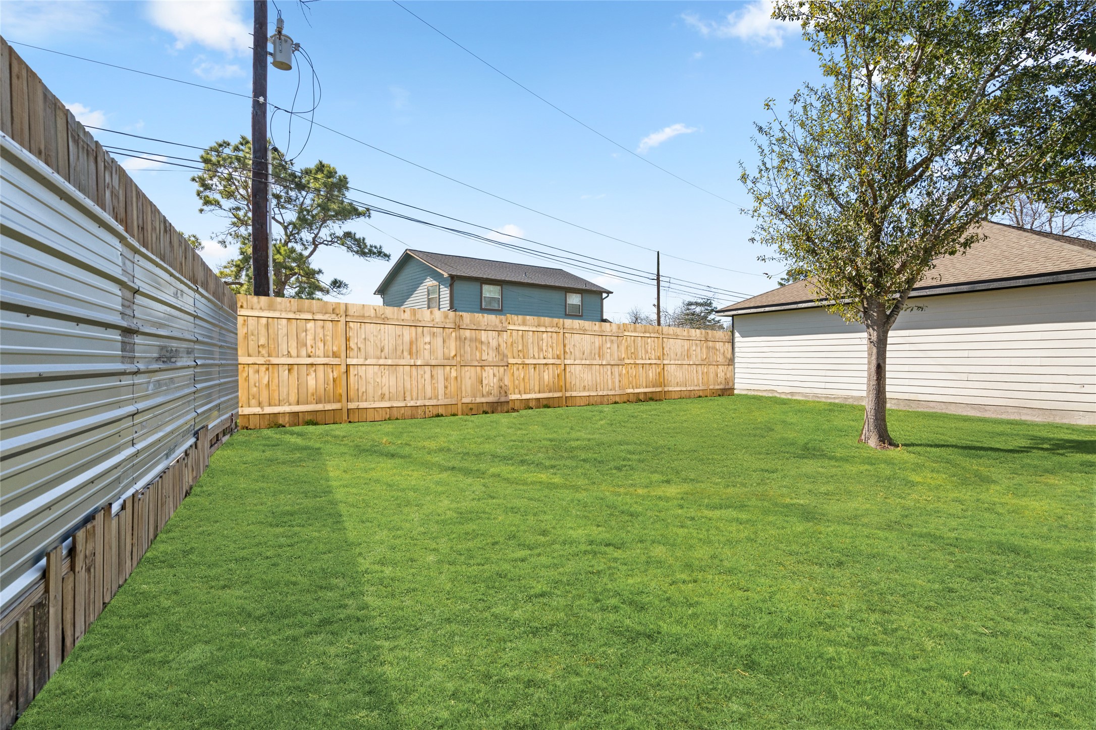 4656 N Teague Street Property Photo 41