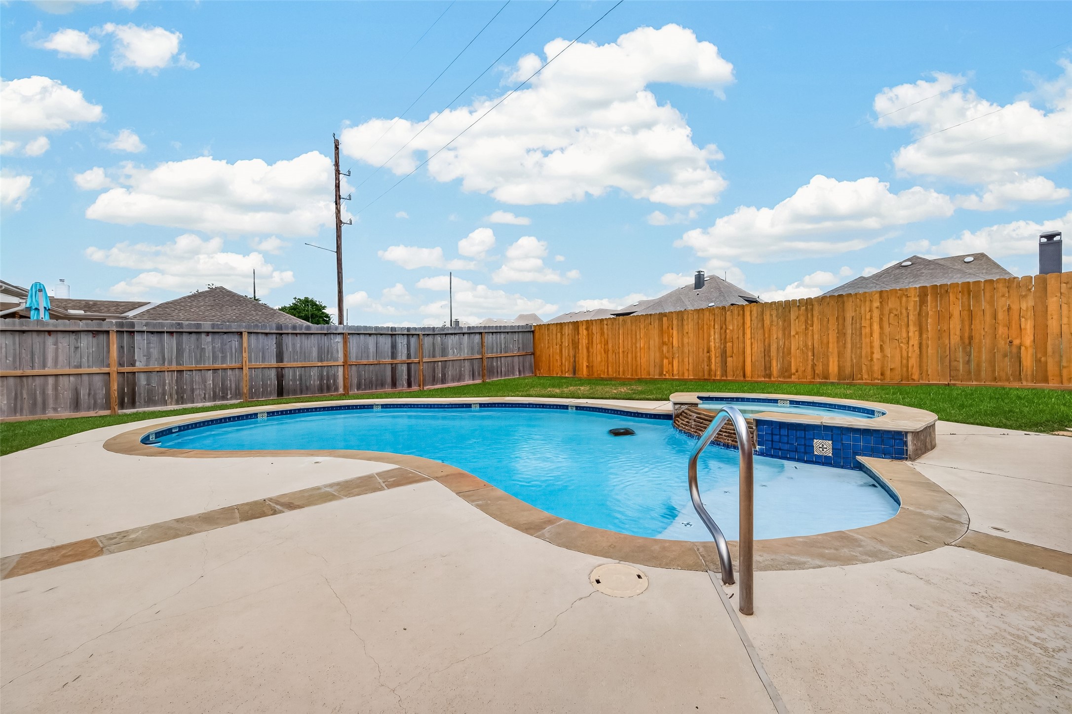 1414 Pecan Crossing Drive Property Photo 44