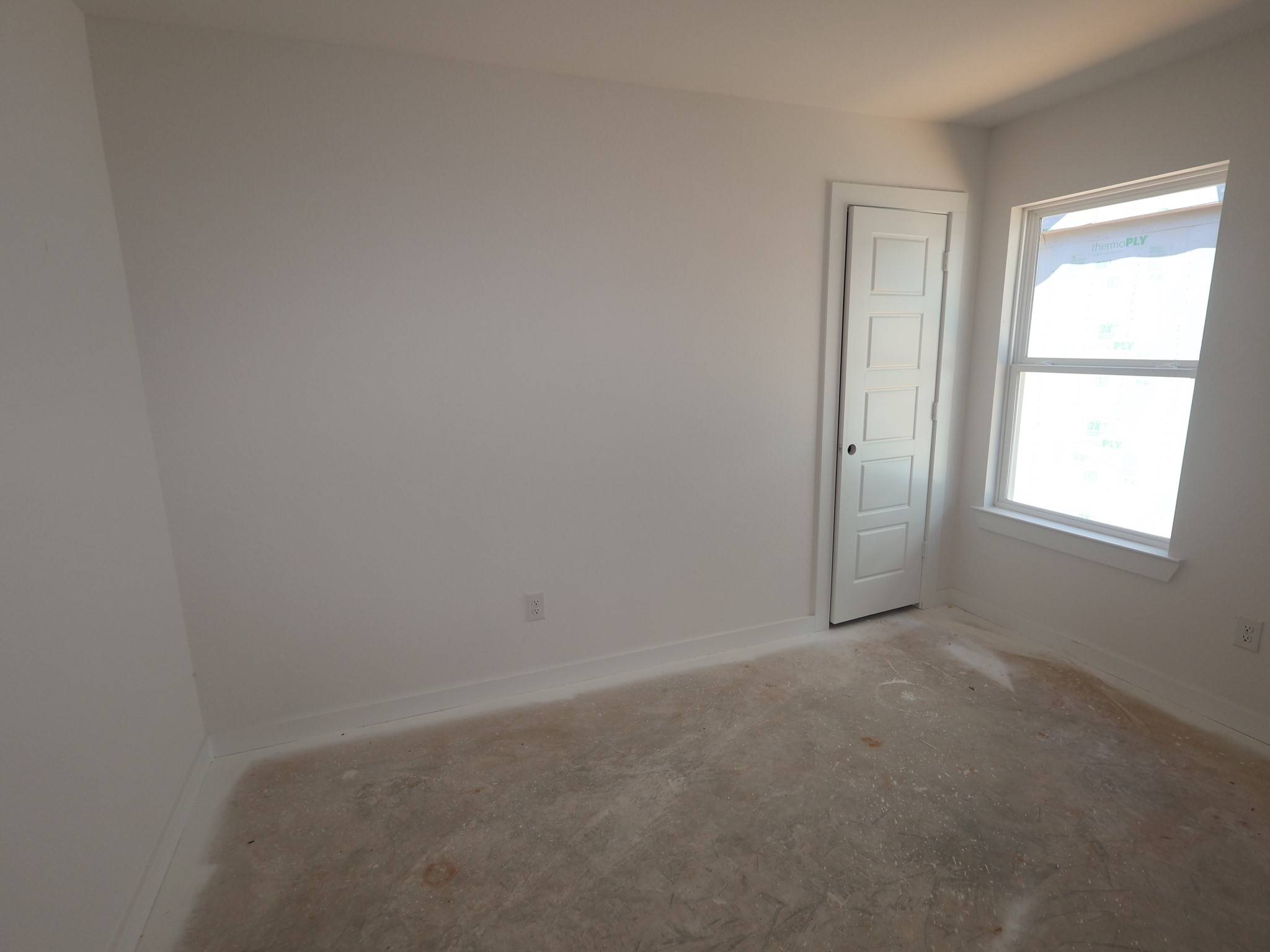32535 Midsummer Drive Property Photo 8