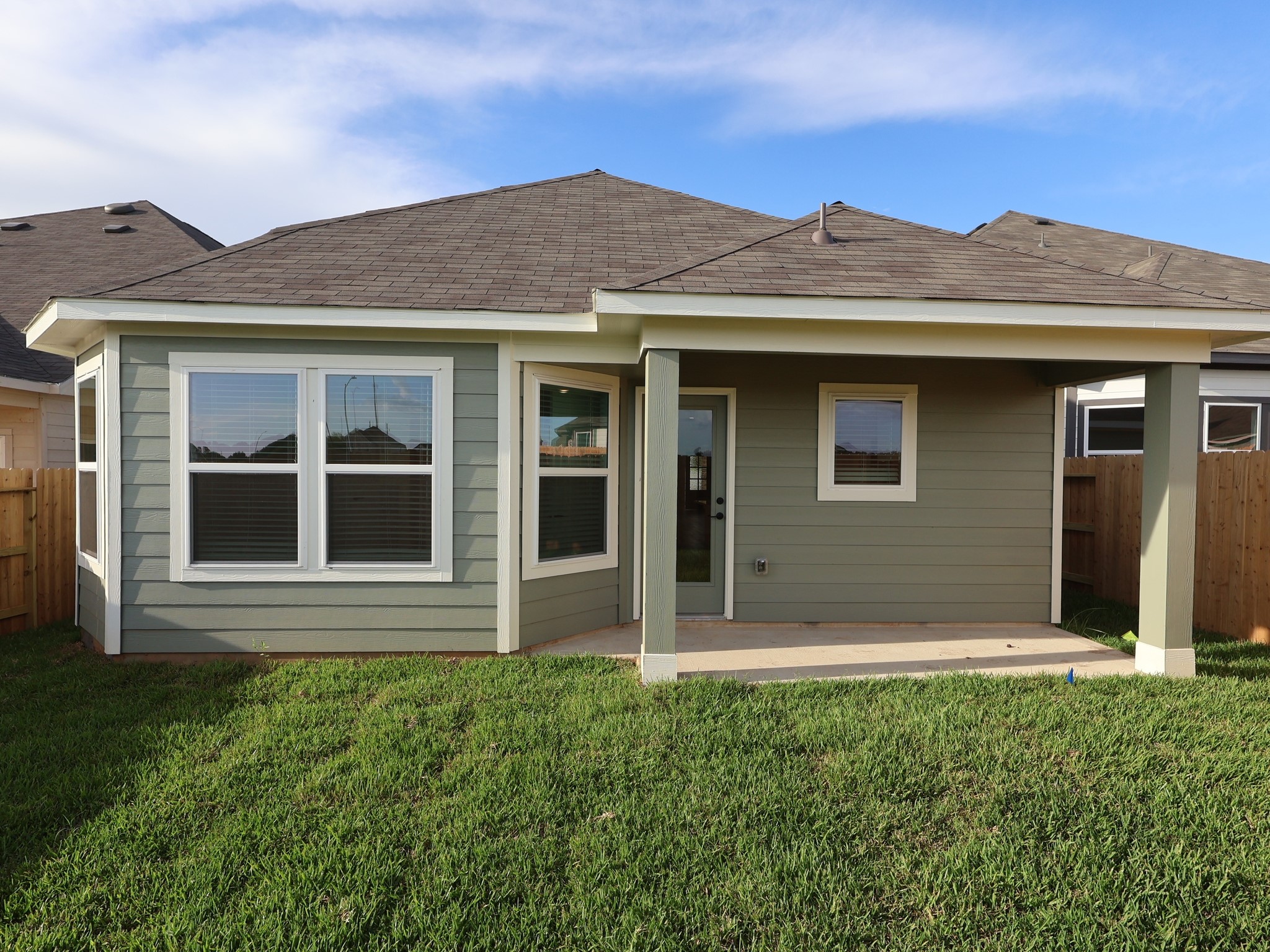 32535 Midsummer Drive Property Photo 15