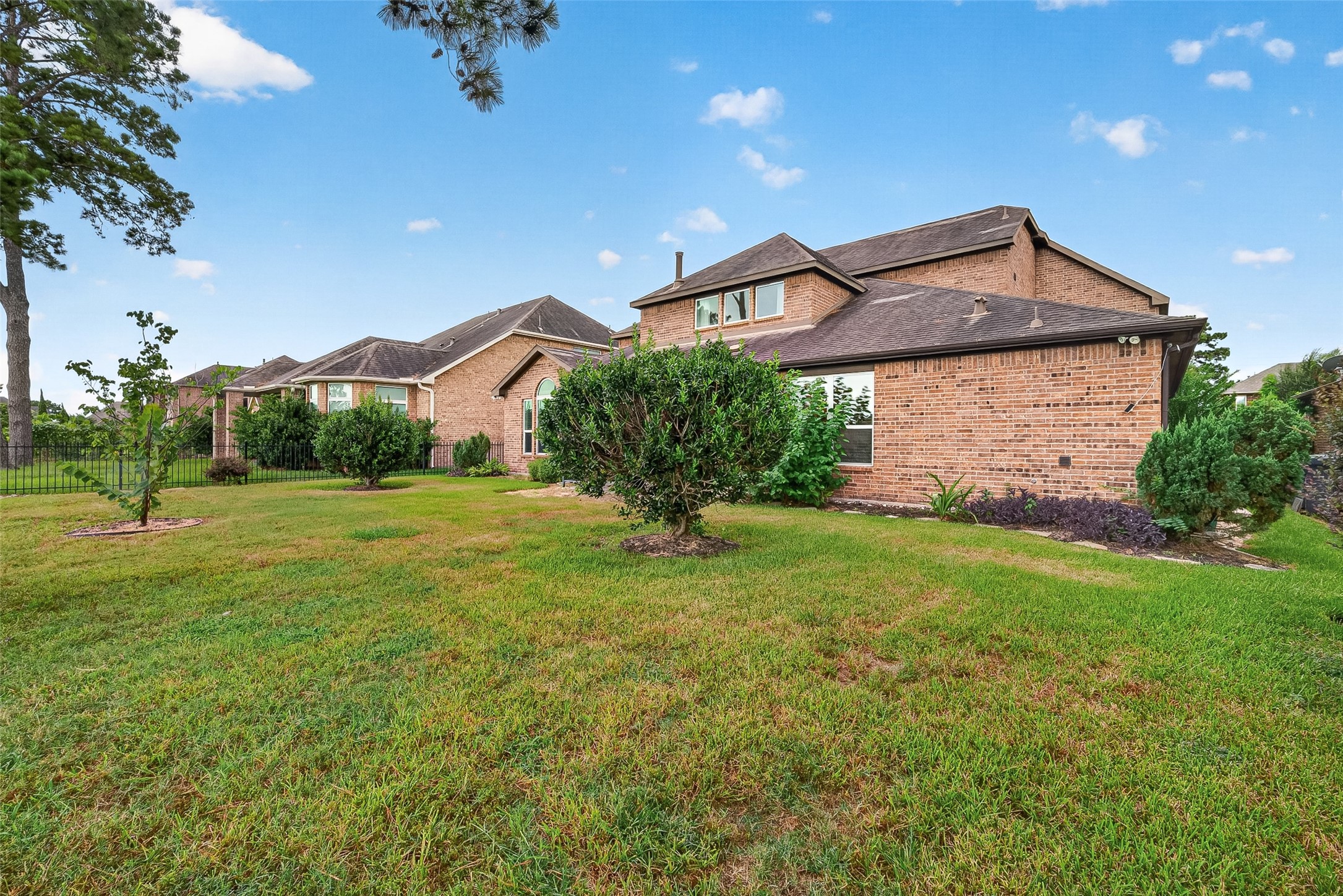3615 Blushing Hollow Drive Property Photo 47