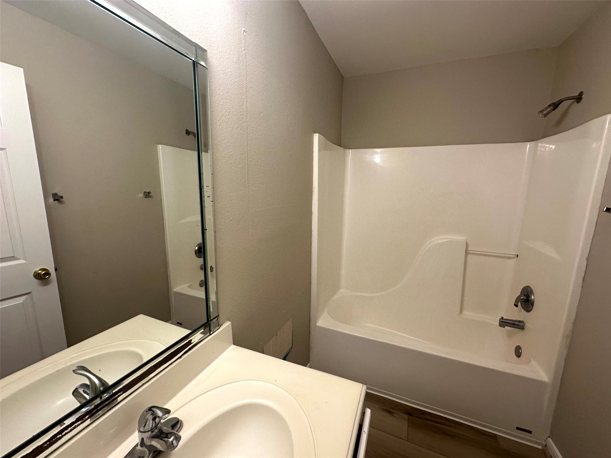 227 Cool Cove Property Photo 11