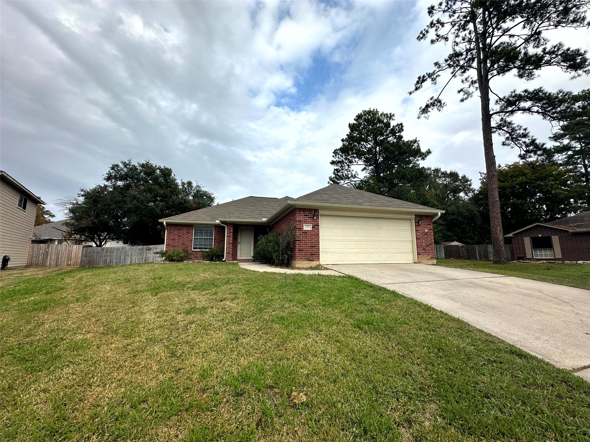 227 Cool Cove Property Photo 15