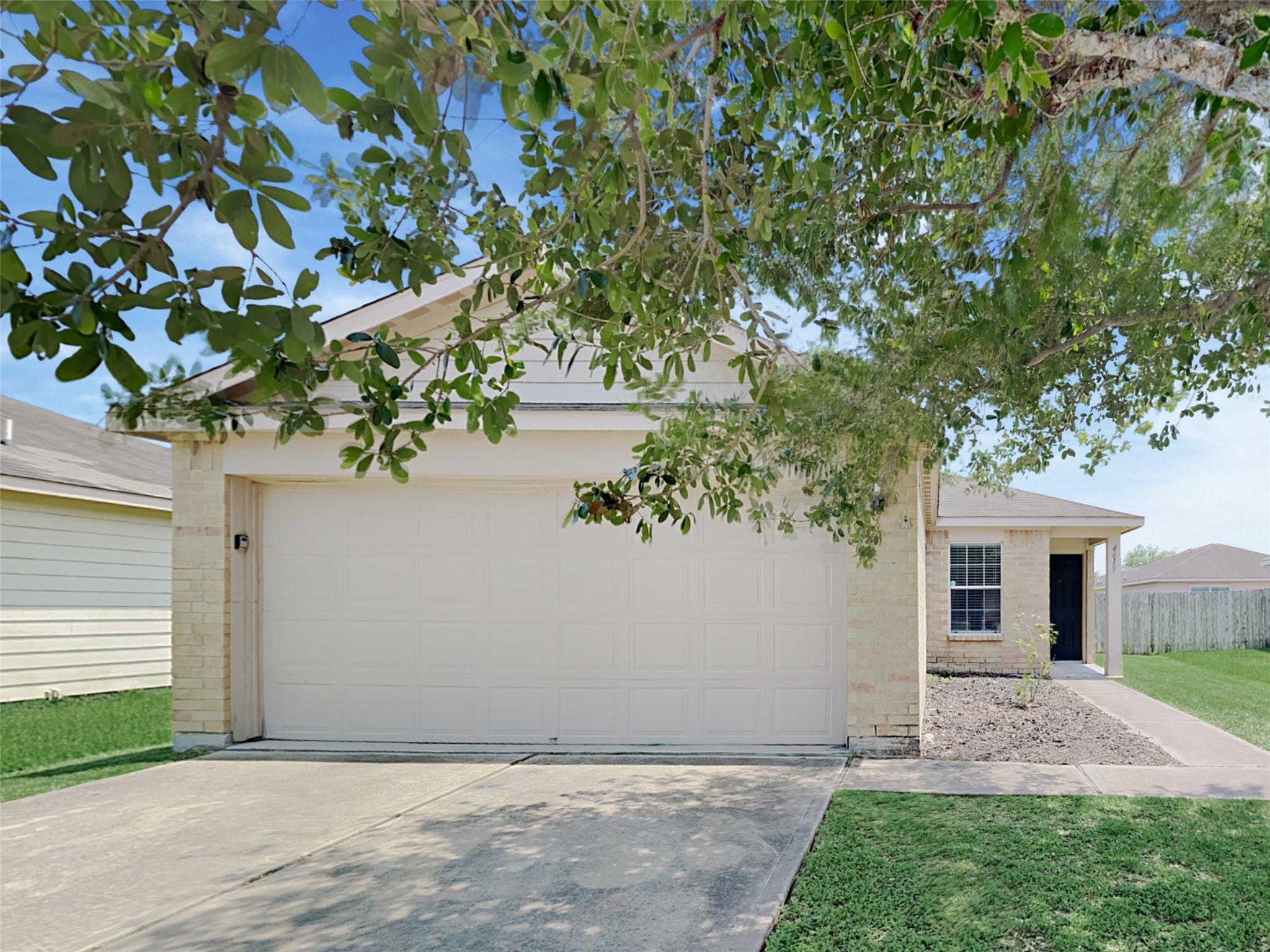 4615 Snowdrop Court Property Photo 1