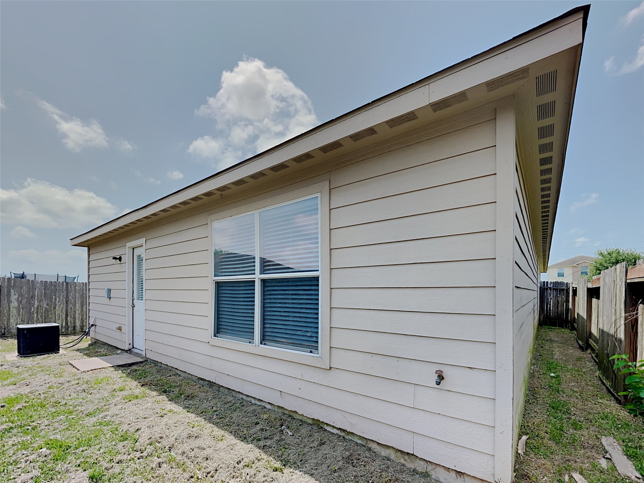 4615 Snowdrop Court Property Photo 15
