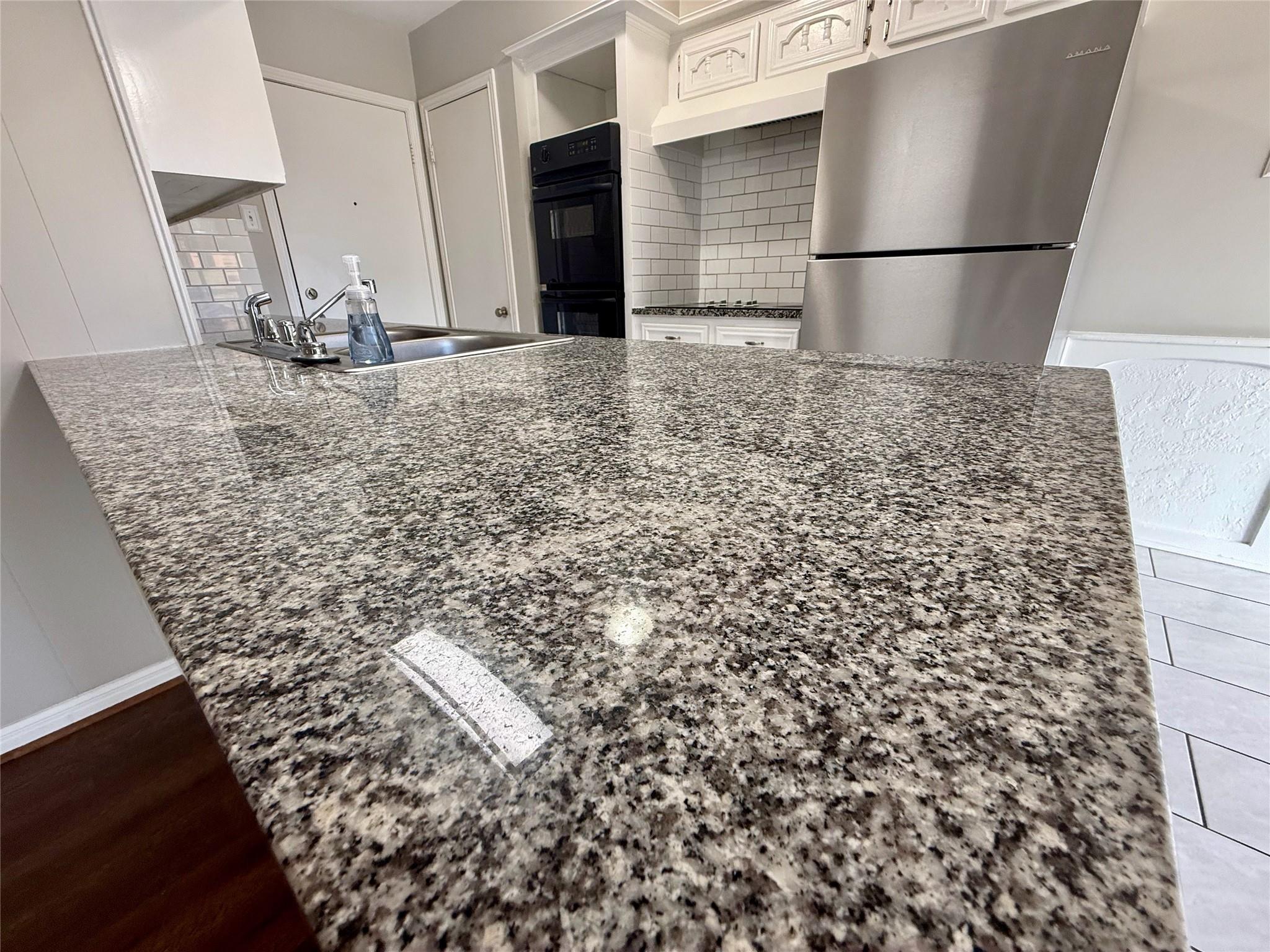 25114 Spring Ridge Drive Property Photo 9