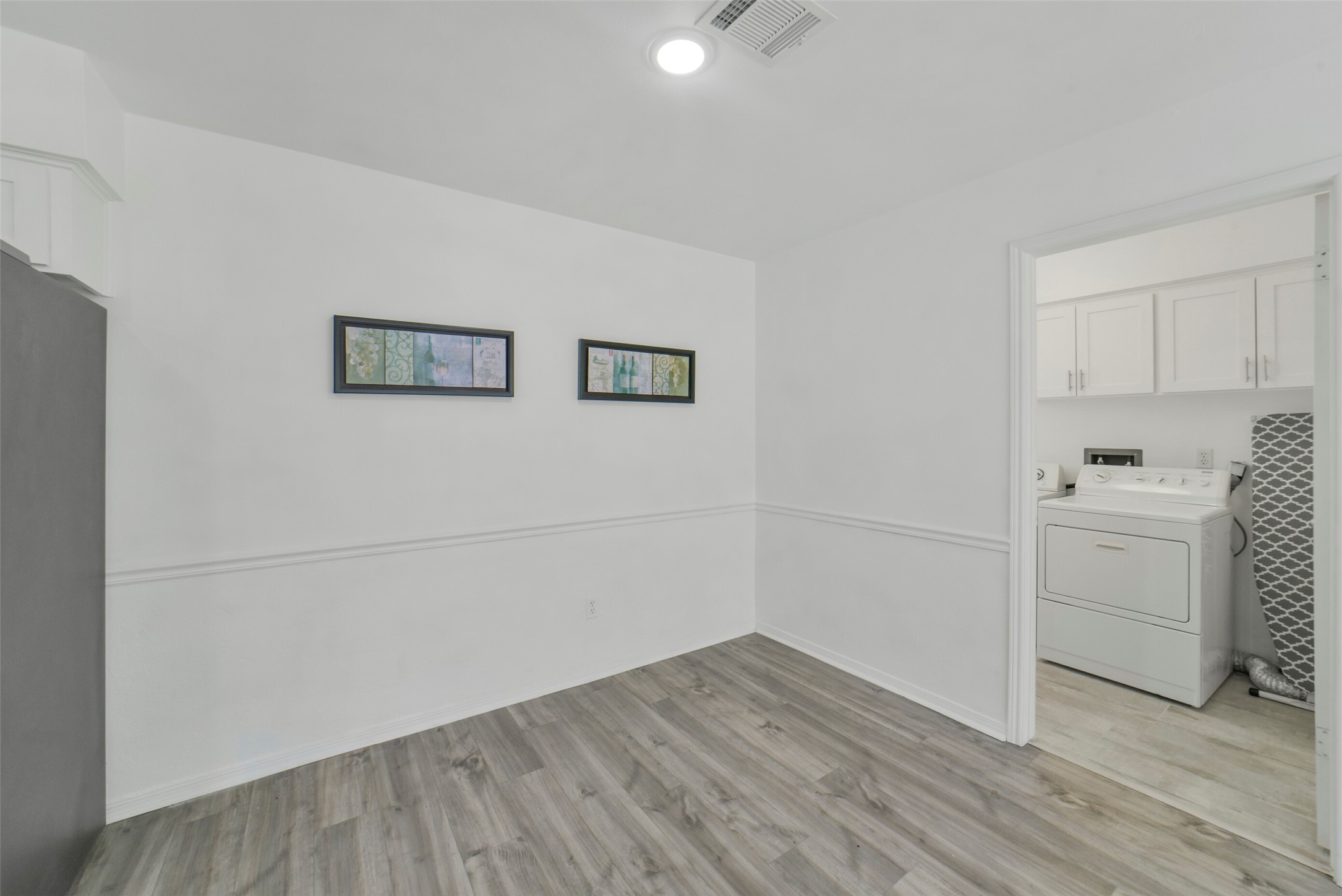 1823 Cherry Bend Drive Property Photo 22