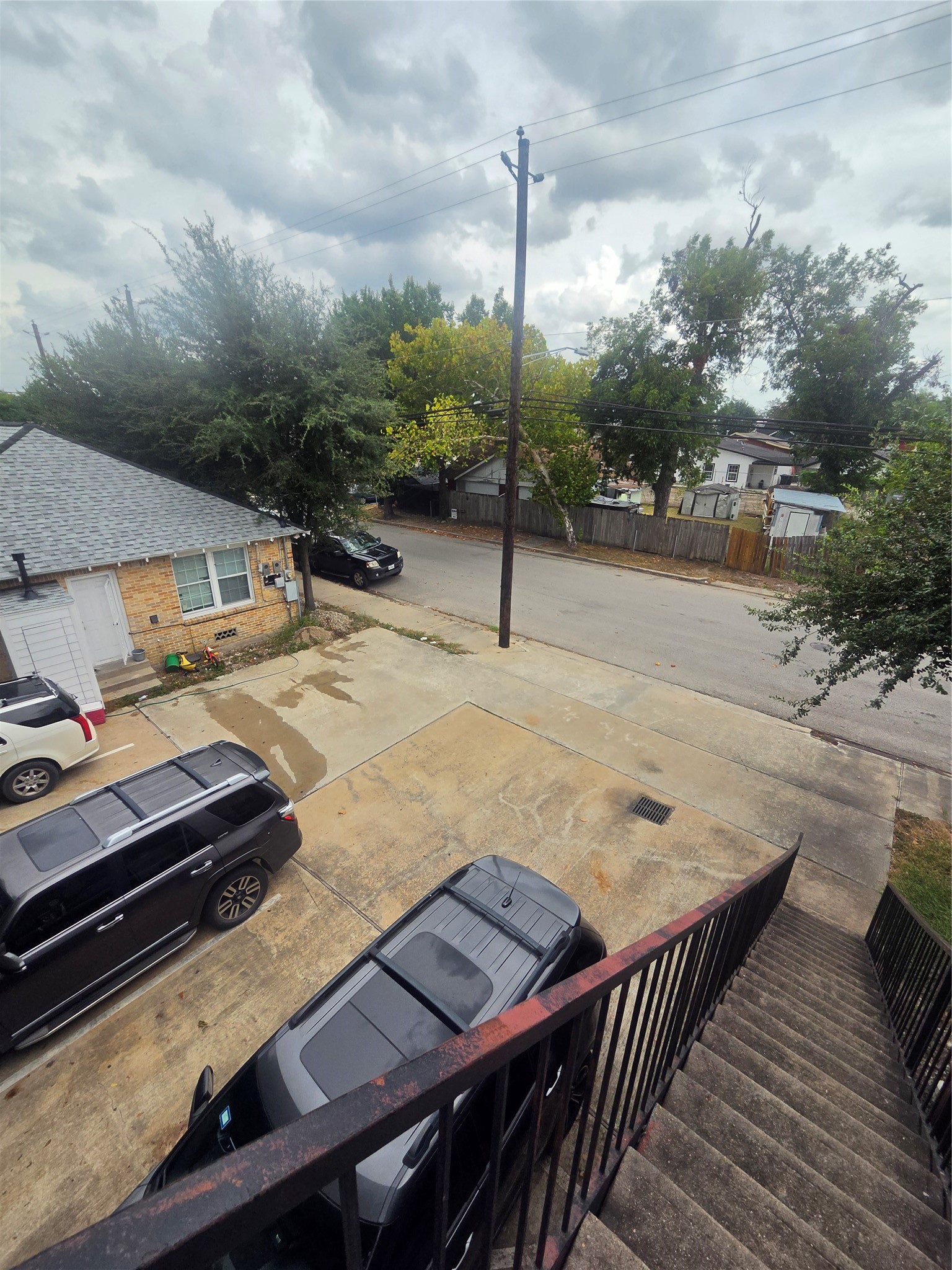 5713 Gulf Freeway B Property Photo 12