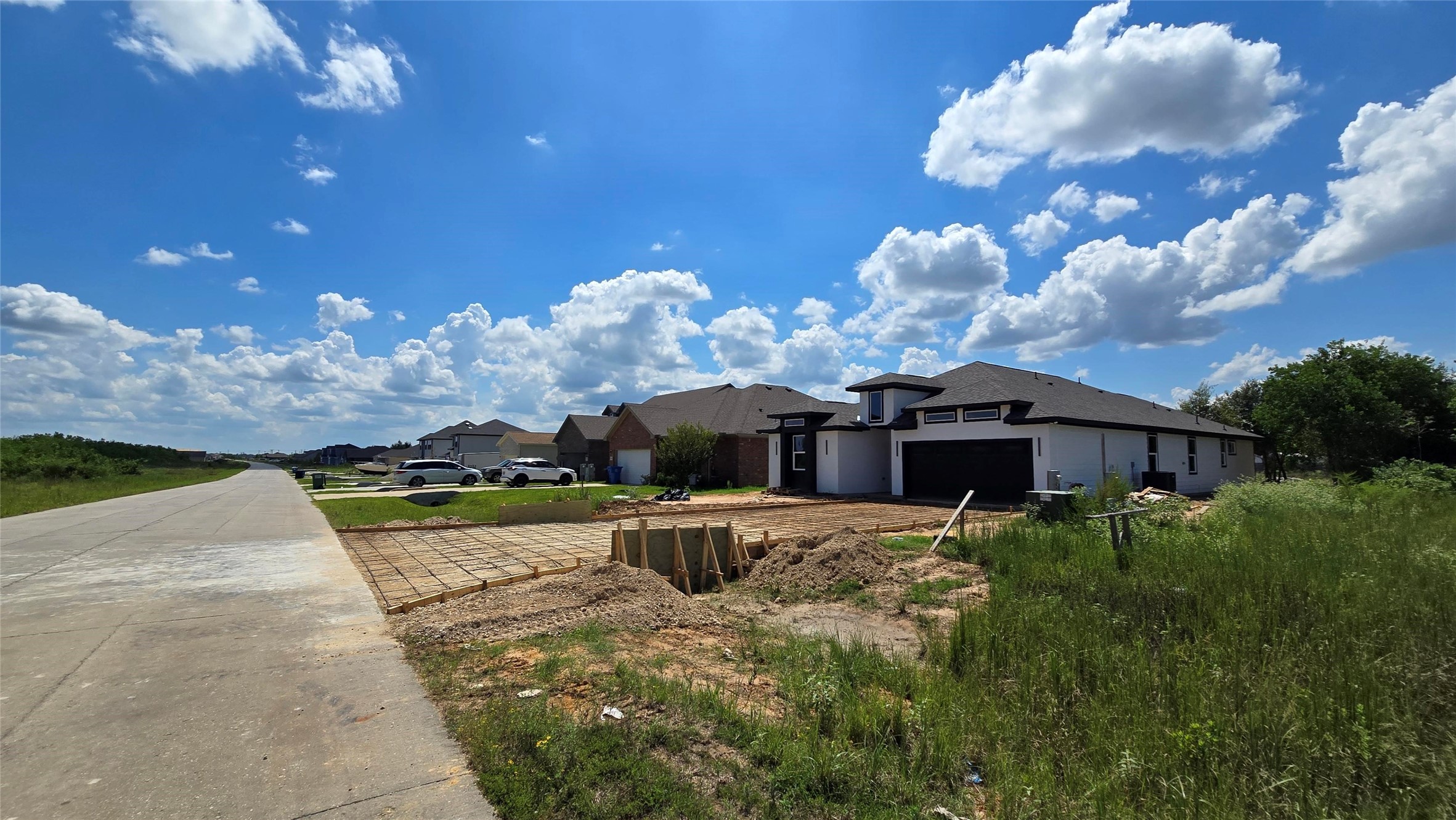 152 Road 5714 Property Photo 2
