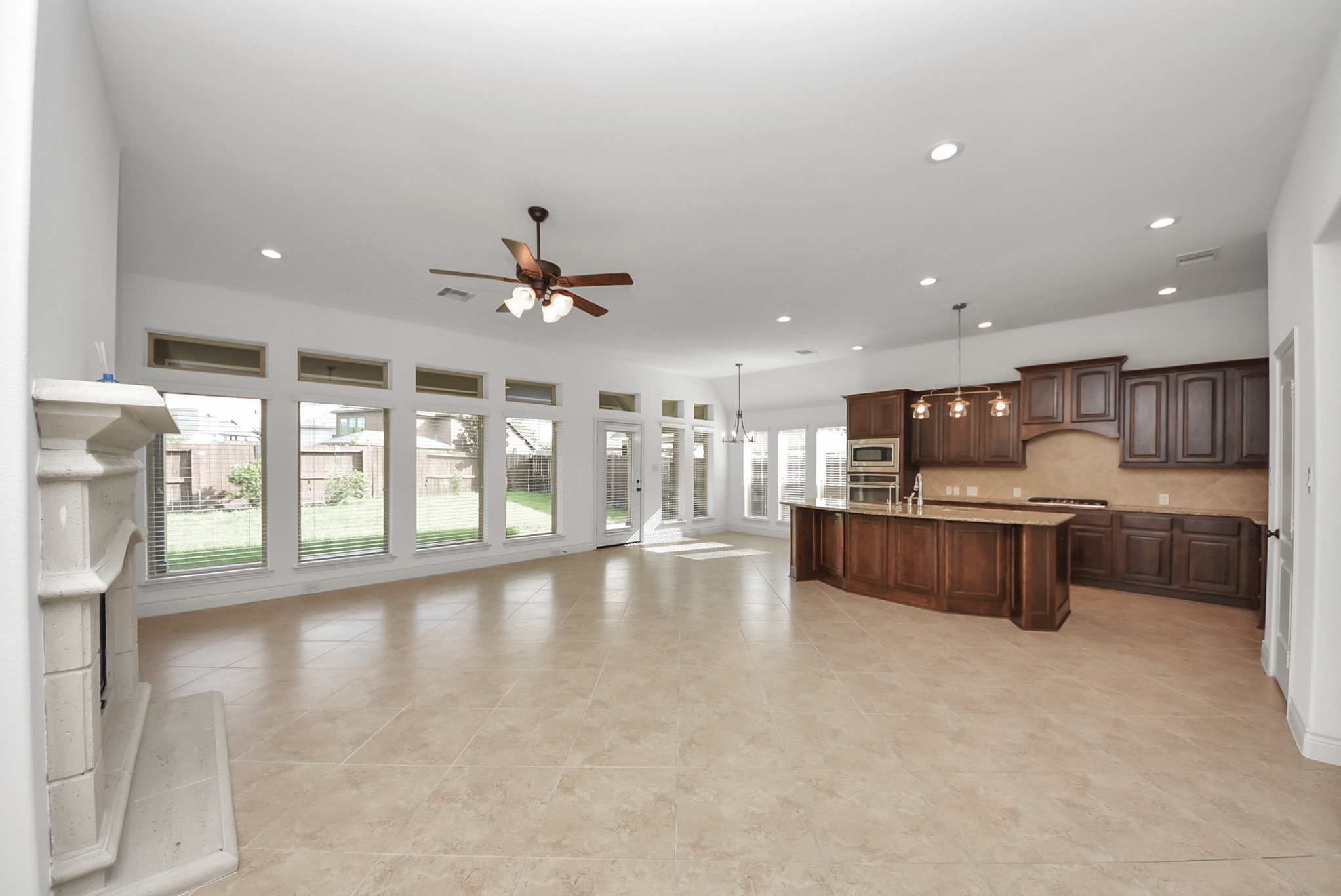 27126 Ashley Hills Court Property Photo 2